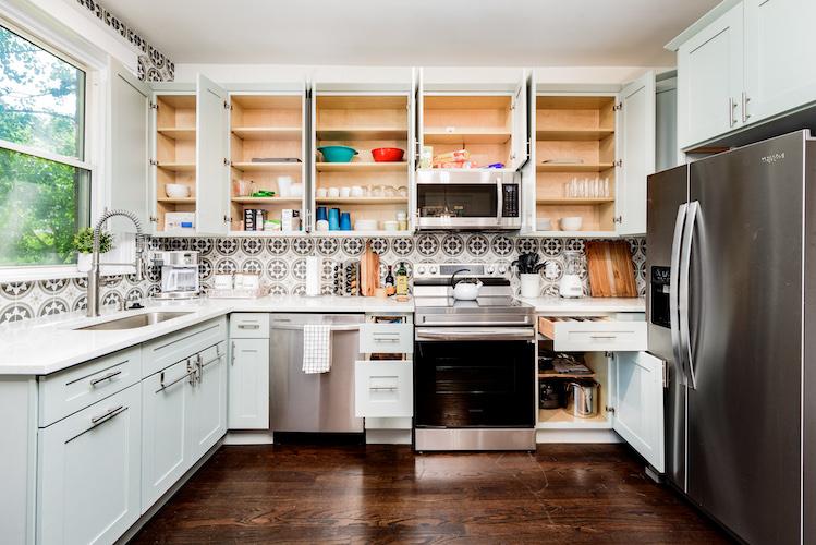 4 Bedrooms Bedrooms, ,1.5 BathroomsBathrooms,Woodford Rentals,For Rent,1274