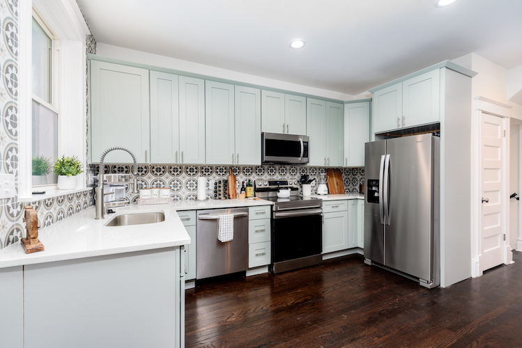 4 Bedrooms Bedrooms, ,1.5 BathroomsBathrooms,Woodford Rentals,For Rent,1274