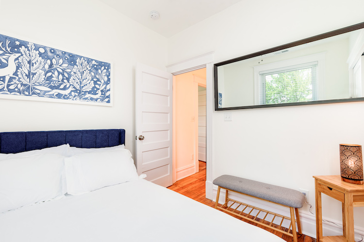 4 Bedrooms Bedrooms, ,1.5 BathroomsBathrooms,Woodford Rentals,For Rent,1274