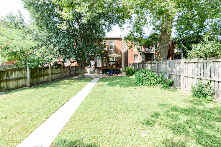 4 Bedrooms Bedrooms, ,1.5 BathroomsBathrooms,Woodford Rentals,For Rent,1274