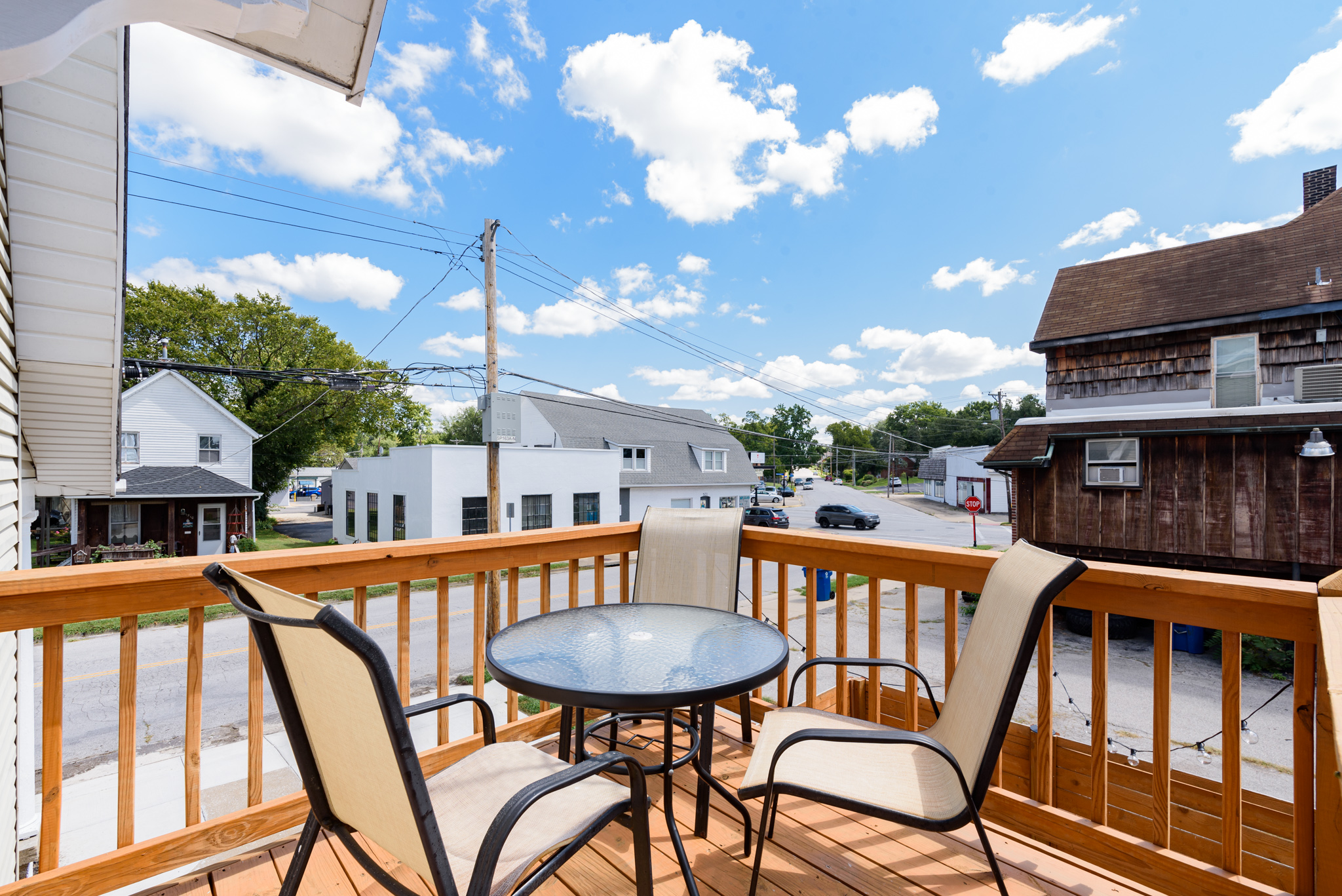 4 Bedrooms Bedrooms, ,2 BathroomsBathrooms,Woodford Rentals,For Rent,1290