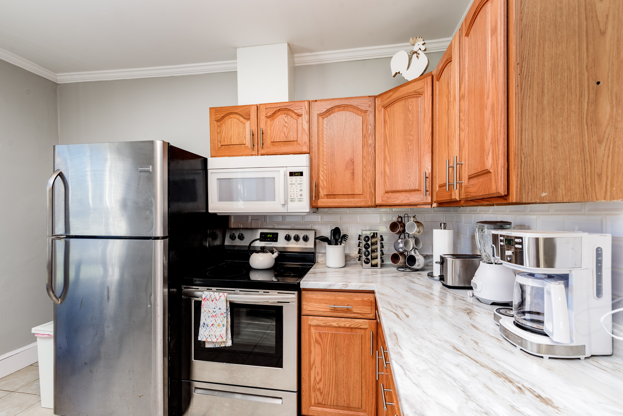 3 Bedrooms Bedrooms, ,1 BathroomBathrooms,Woodford Rentals,For Rent,1291