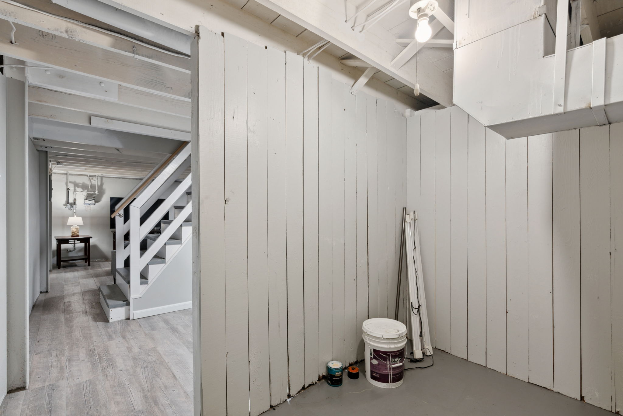 3 Bedrooms Bedrooms, ,2 BathroomsBathrooms,Woodford Rentals,For Rent,1292