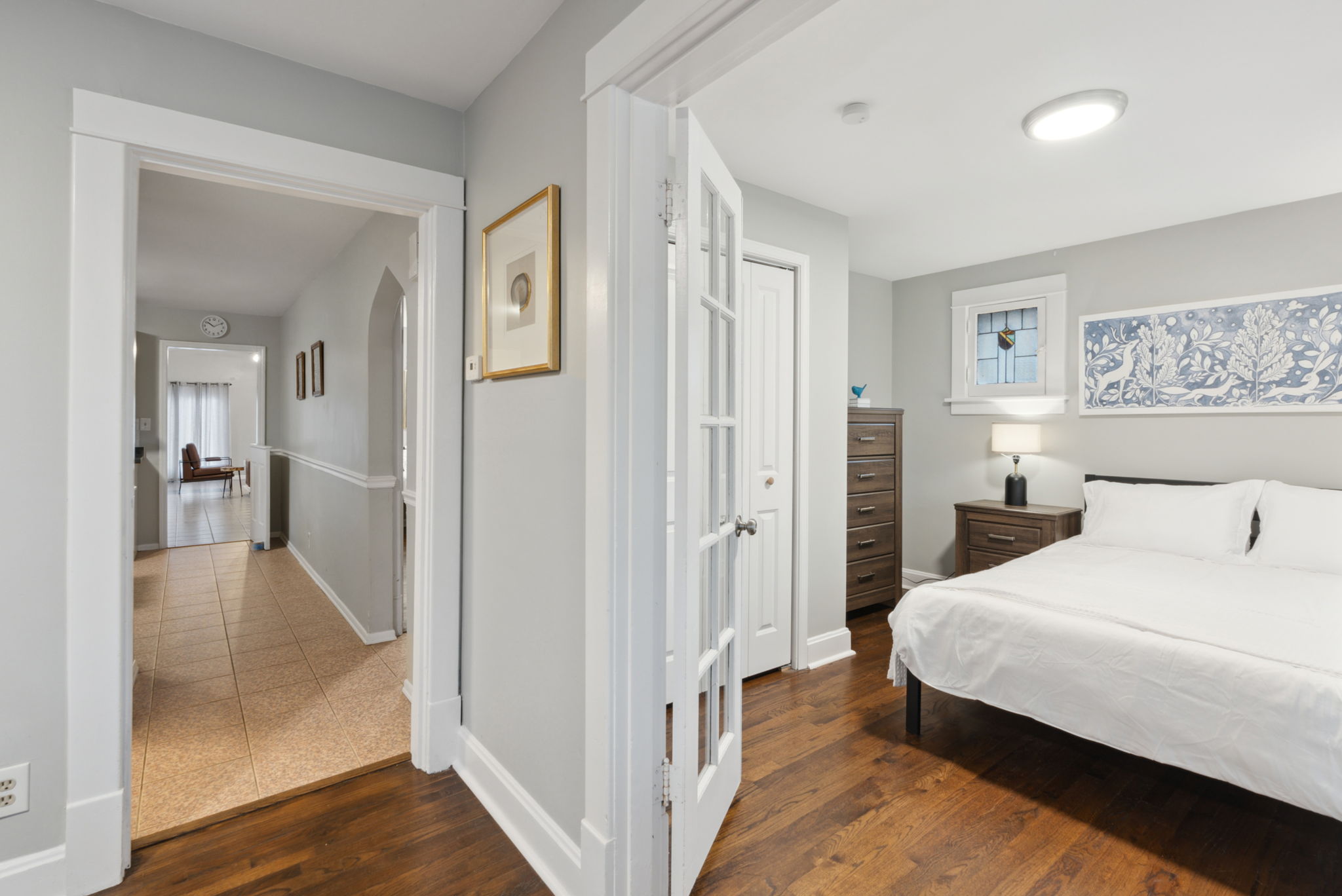 3 Bedrooms Bedrooms, ,2 BathroomsBathrooms,Woodford Rentals,For Rent,1292