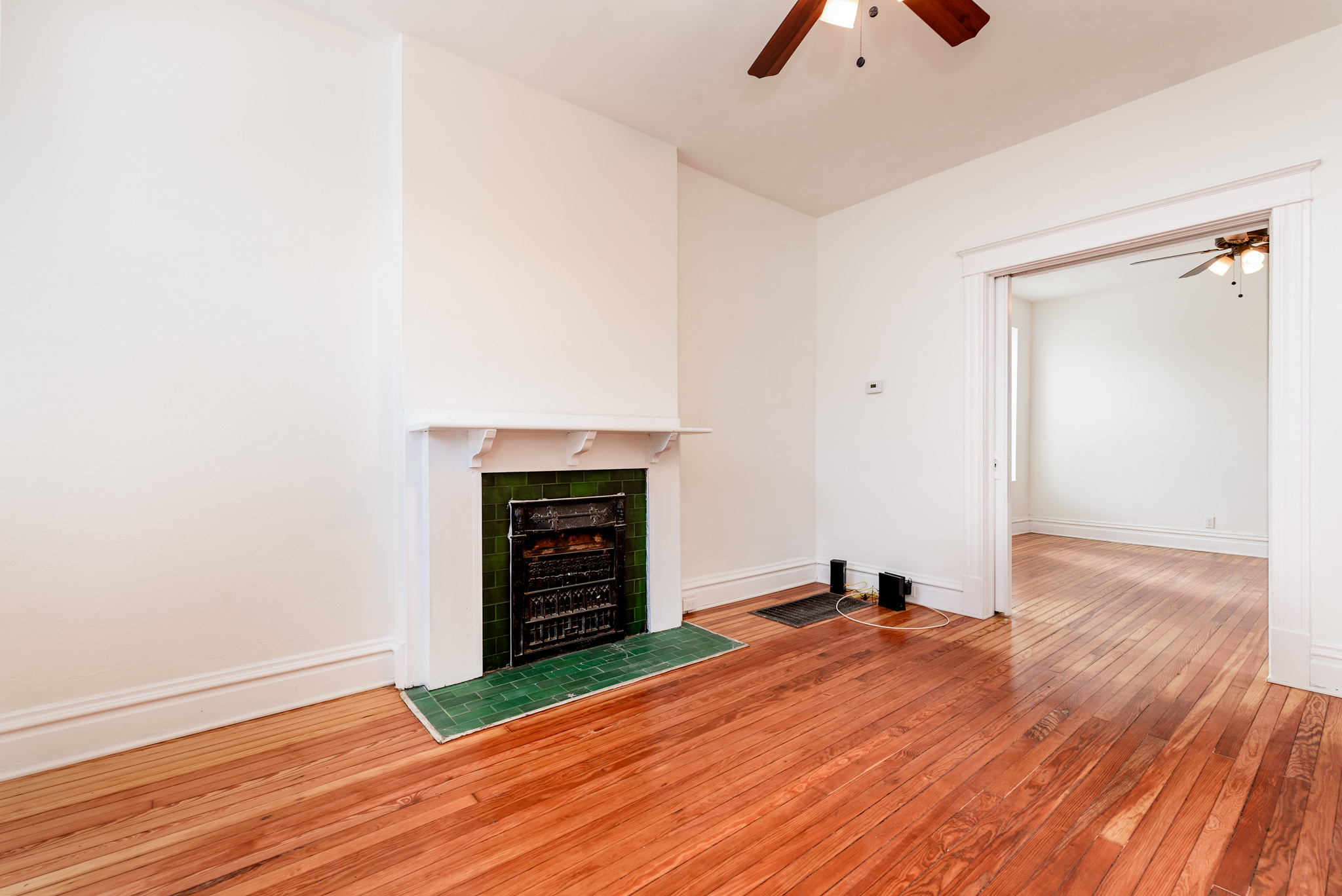 1 Bedroom Bedrooms, ,1 BathroomBathrooms,Woodford Rentals,For Rent,1303