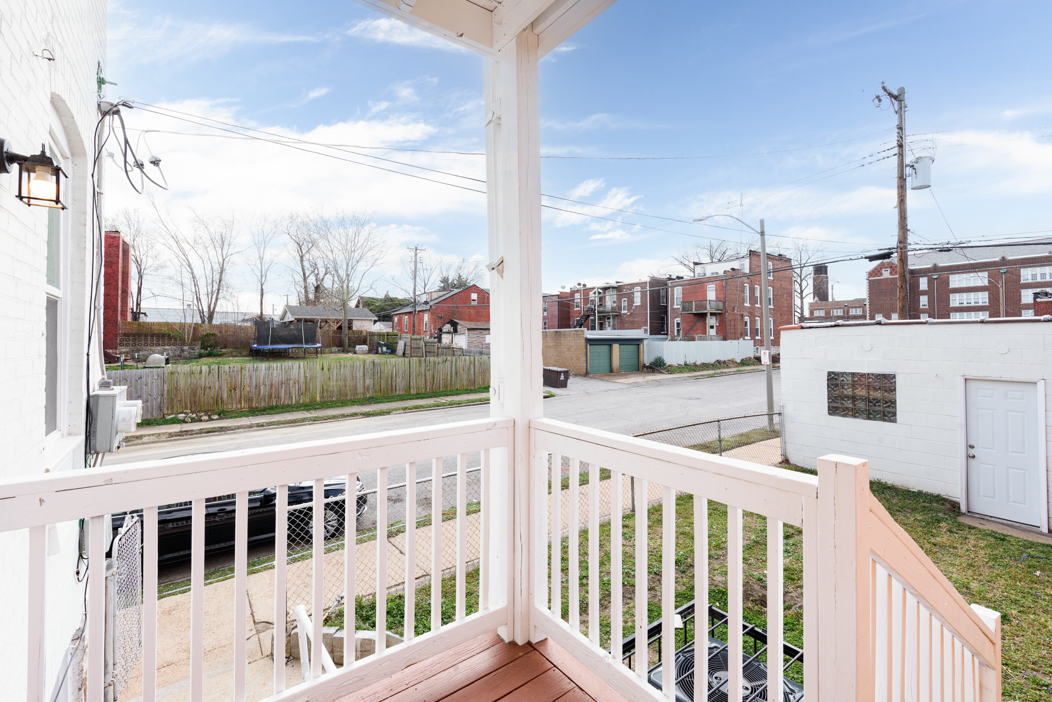1 Bedroom Bedrooms, ,1 BathroomBathrooms,Woodford Rentals,For Rent,1303