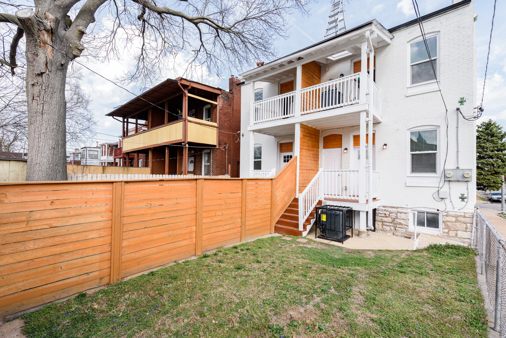 1 Bedroom Bedrooms, ,1 BathroomBathrooms,Woodford Rentals,For Rent,1303