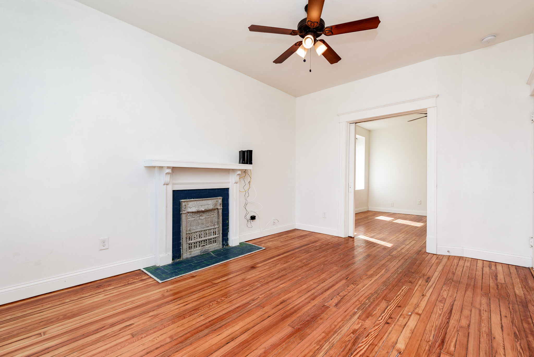 1 Bedroom Bedrooms, ,1 BathroomBathrooms,Woodford Rentals,For Rent,1304