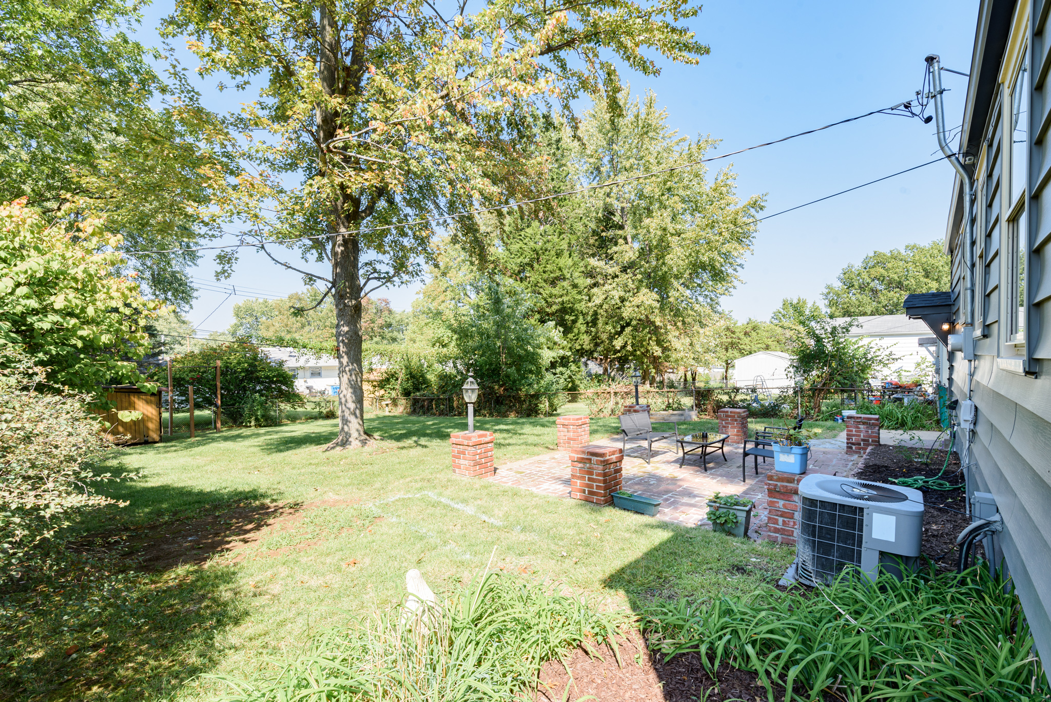 4 Bedrooms Bedrooms, ,2 BathroomsBathrooms,Woodford Rentals,For Rent,1313
