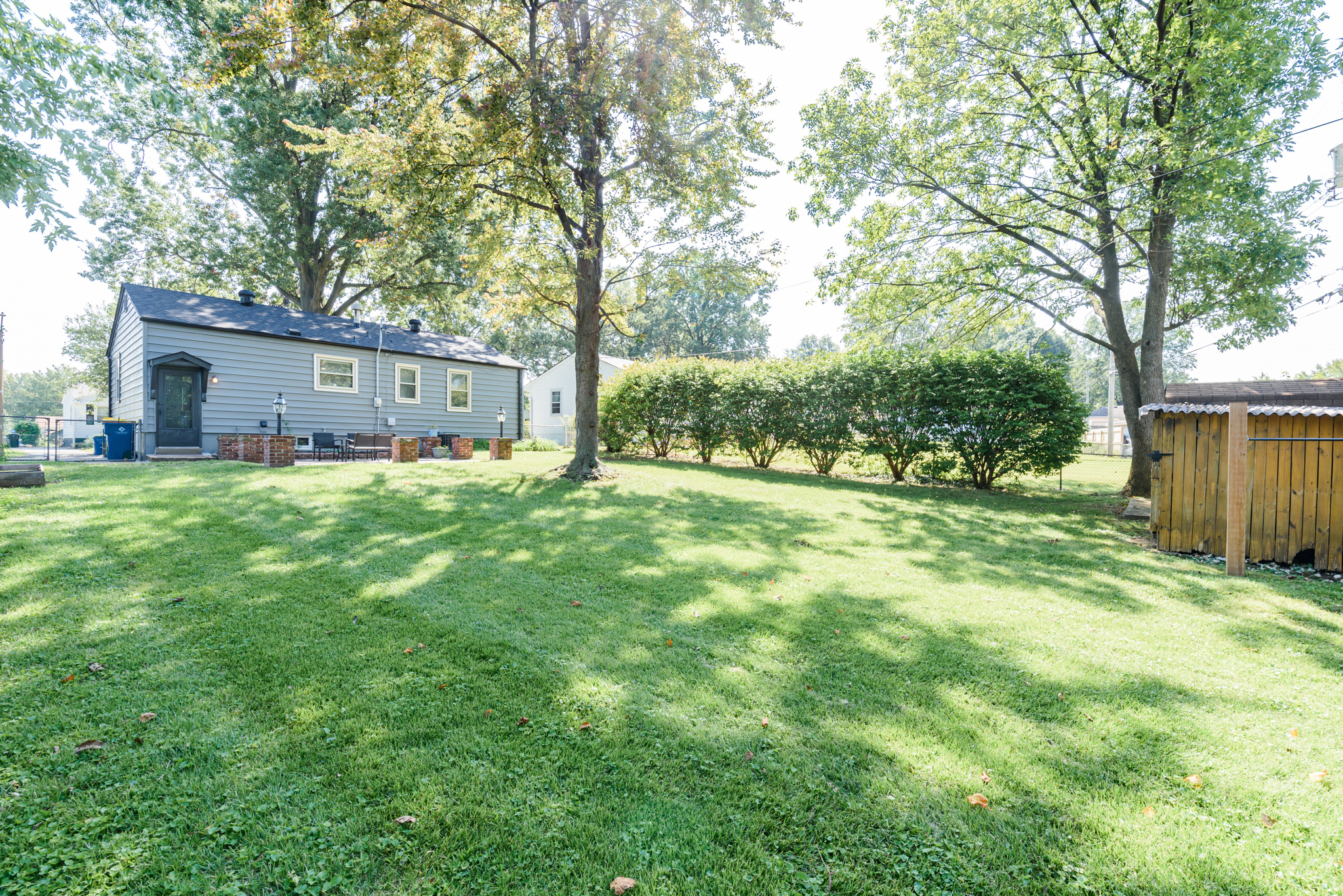 4 Bedrooms Bedrooms, ,2 BathroomsBathrooms,Woodford Rentals,For Rent,1313