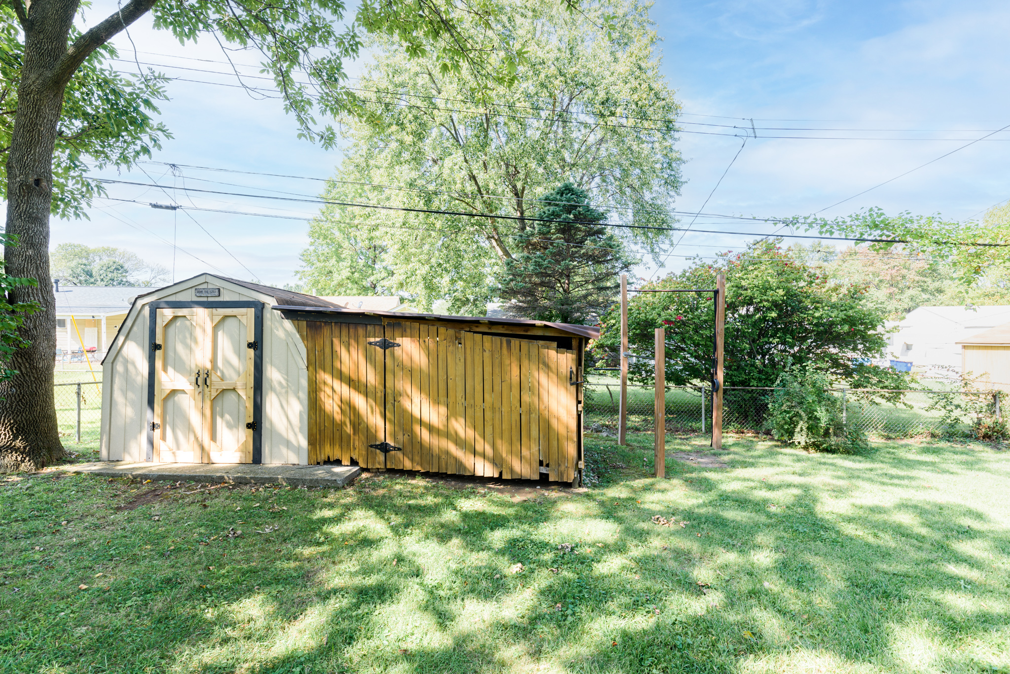4 Bedrooms Bedrooms, ,2 BathroomsBathrooms,Woodford Rentals,For Rent,1313