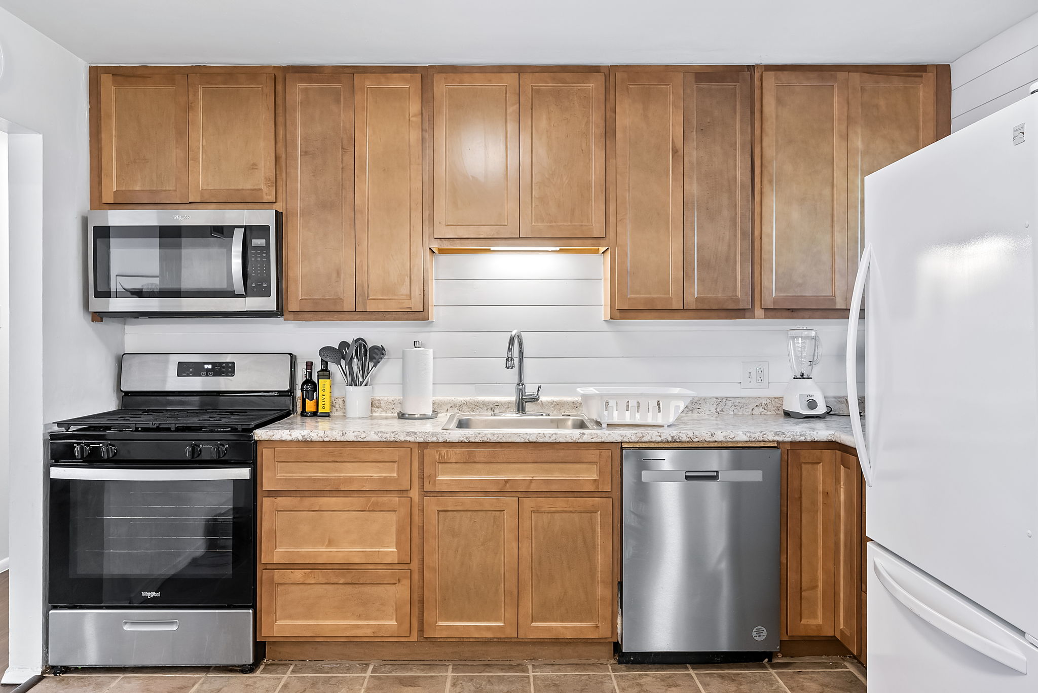 4 Bedrooms Bedrooms, ,1.5 BathroomsBathrooms,Woodford Rentals,For Rent,1314
