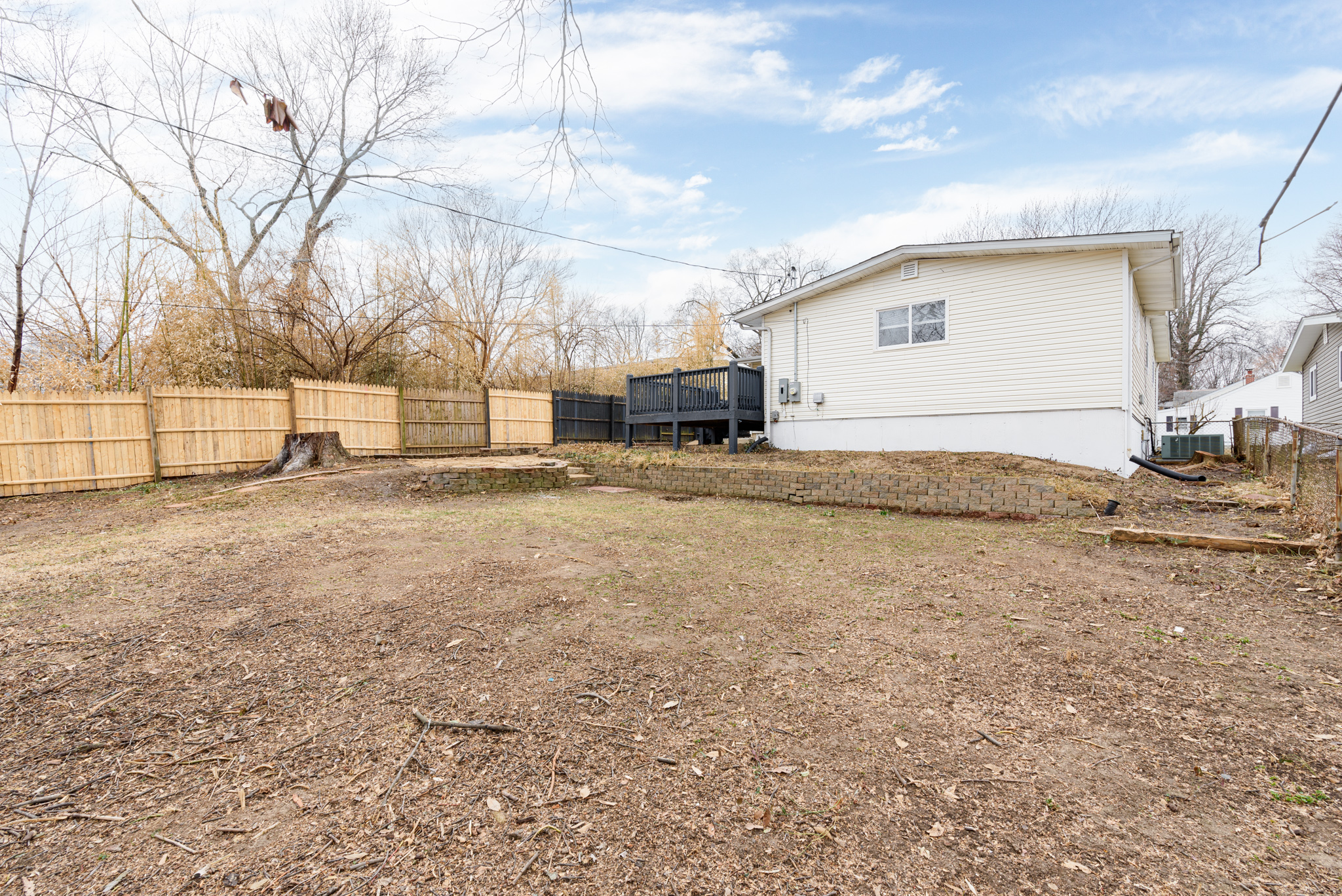 4 Bedrooms Bedrooms, ,2 BathroomsBathrooms,Woodford Rentals,For Rent,1316