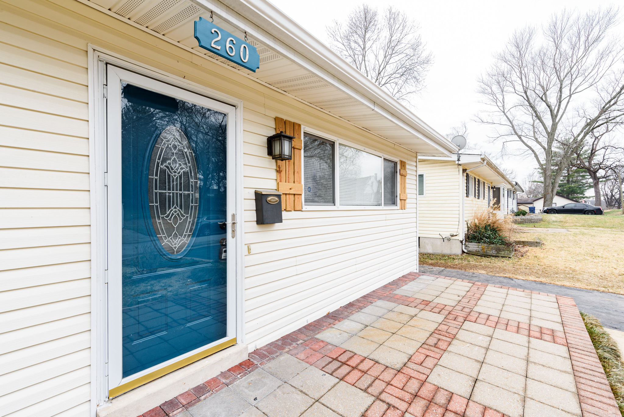 4 Bedrooms Bedrooms, ,2 BathroomsBathrooms,Woodford Rentals,For Rent,1316
