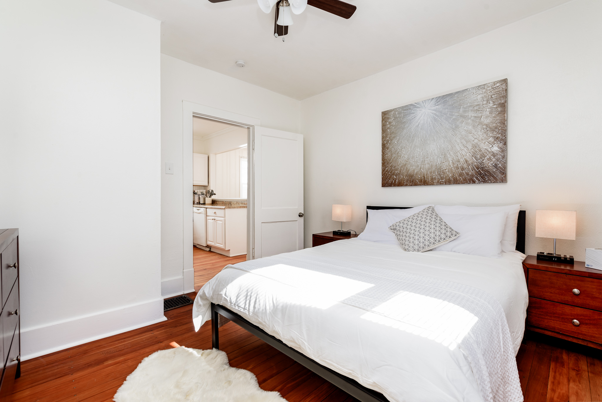 3 Bedrooms Bedrooms, ,1 BathroomBathrooms,Woodford Rentals,For Rent,1323