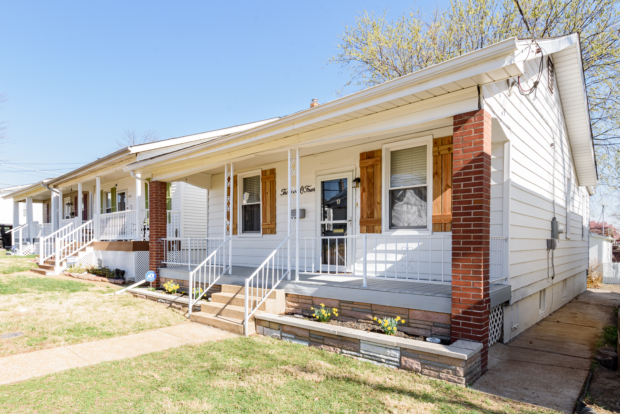 3 Bedrooms Bedrooms, ,1 BathroomBathrooms,Woodford Rentals,For Rent,1323