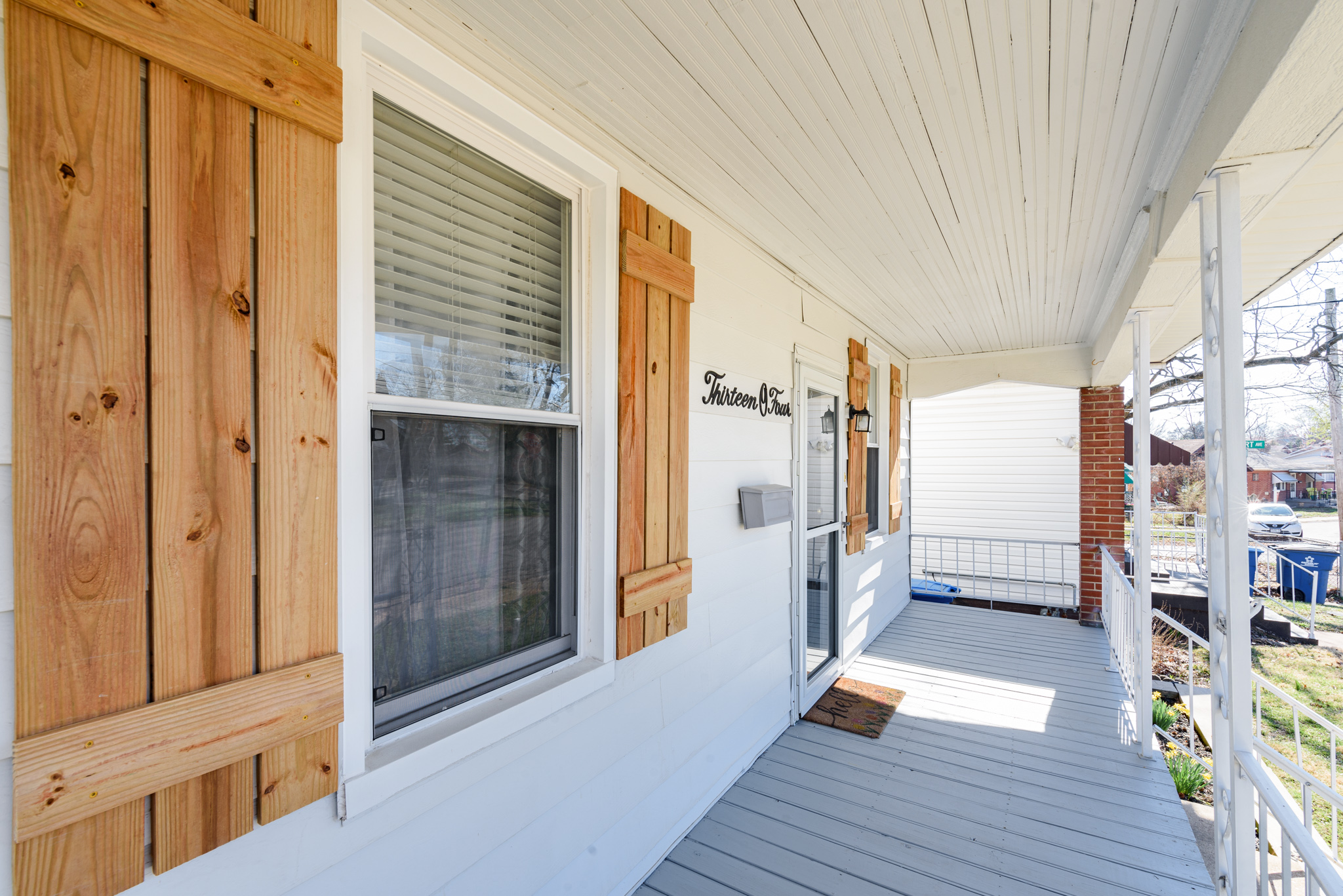 3 Bedrooms Bedrooms, ,1 BathroomBathrooms,Woodford Rentals,For Rent,1323