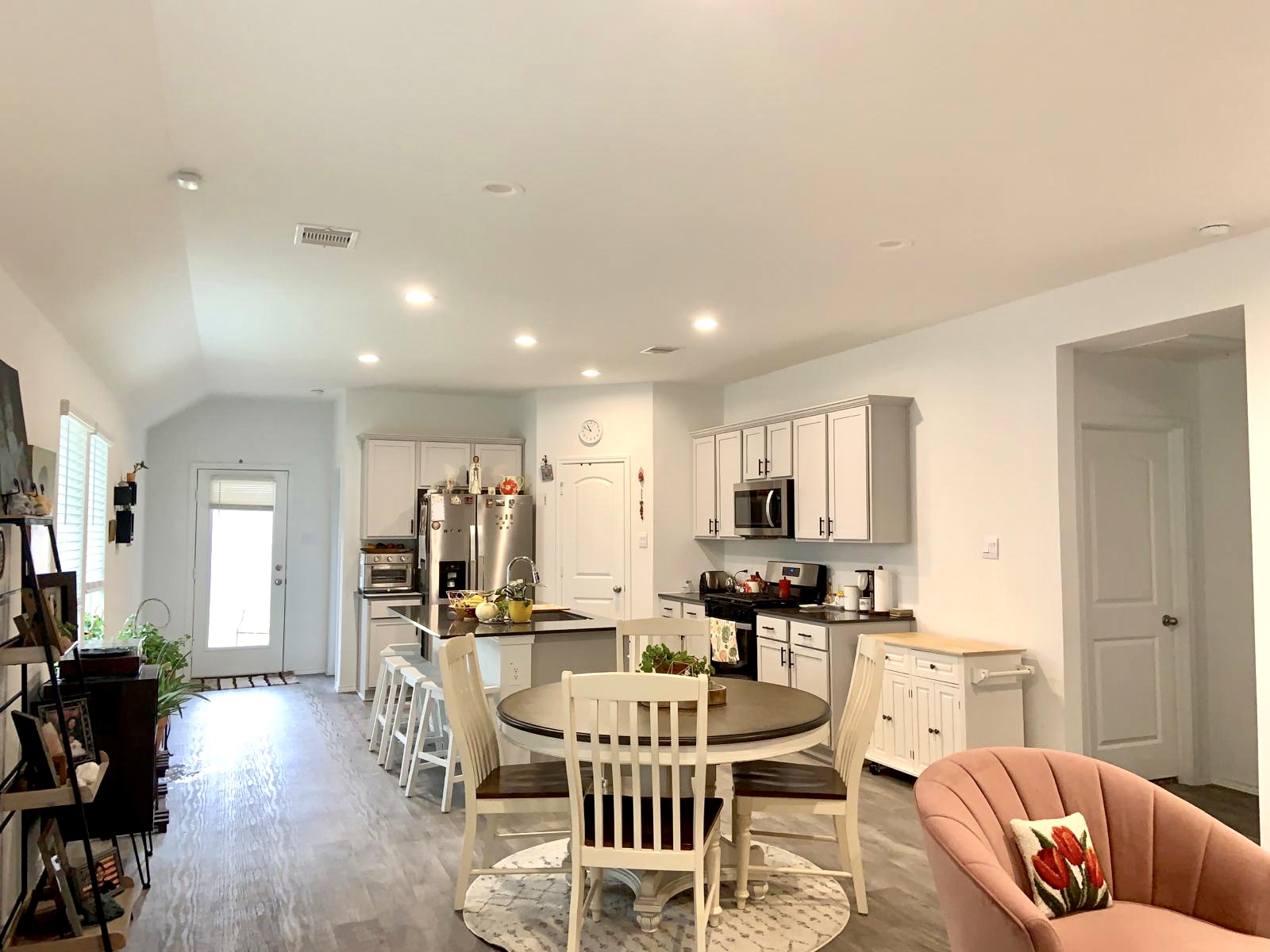 1 Bedroom Bedrooms, ,1 BathroomBathrooms,Woodford Rentals,For Rent,1324
