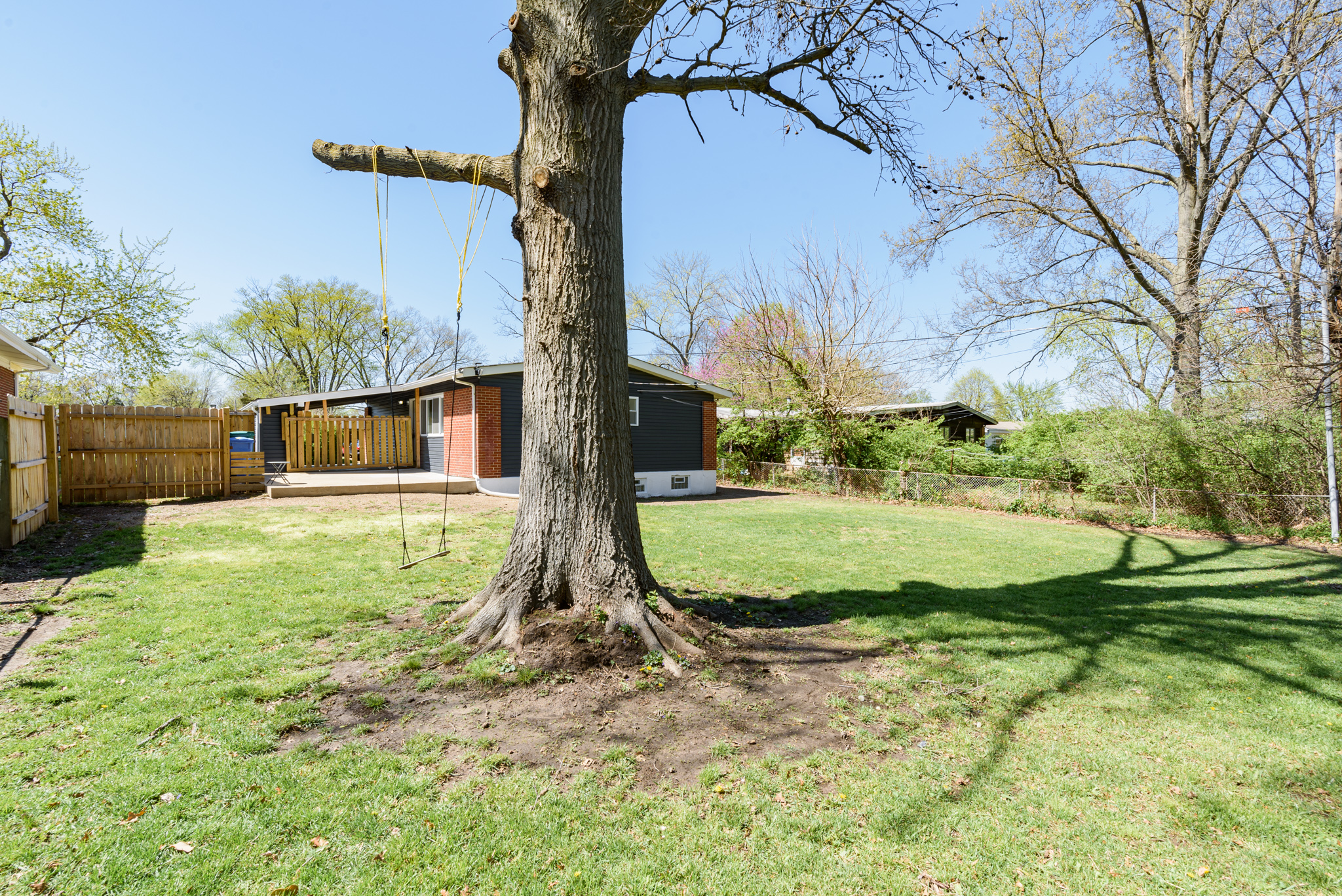 4 Bedrooms Bedrooms, ,1 BathroomBathrooms,Woodford Rentals,For Rent,1326
