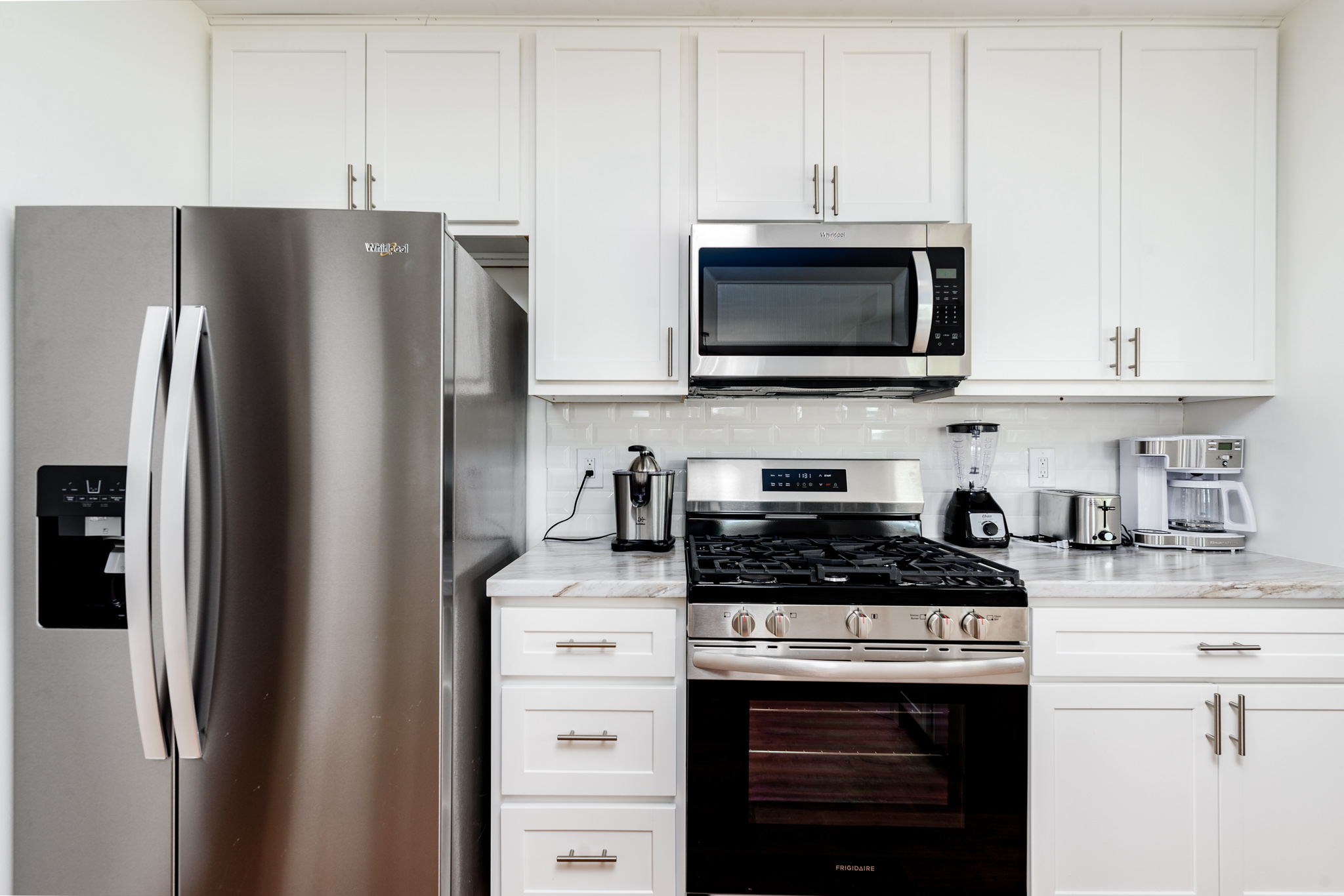 5 Bedrooms Bedrooms, ,2 BathroomsBathrooms,Woodford Rentals,For Rent,1327
