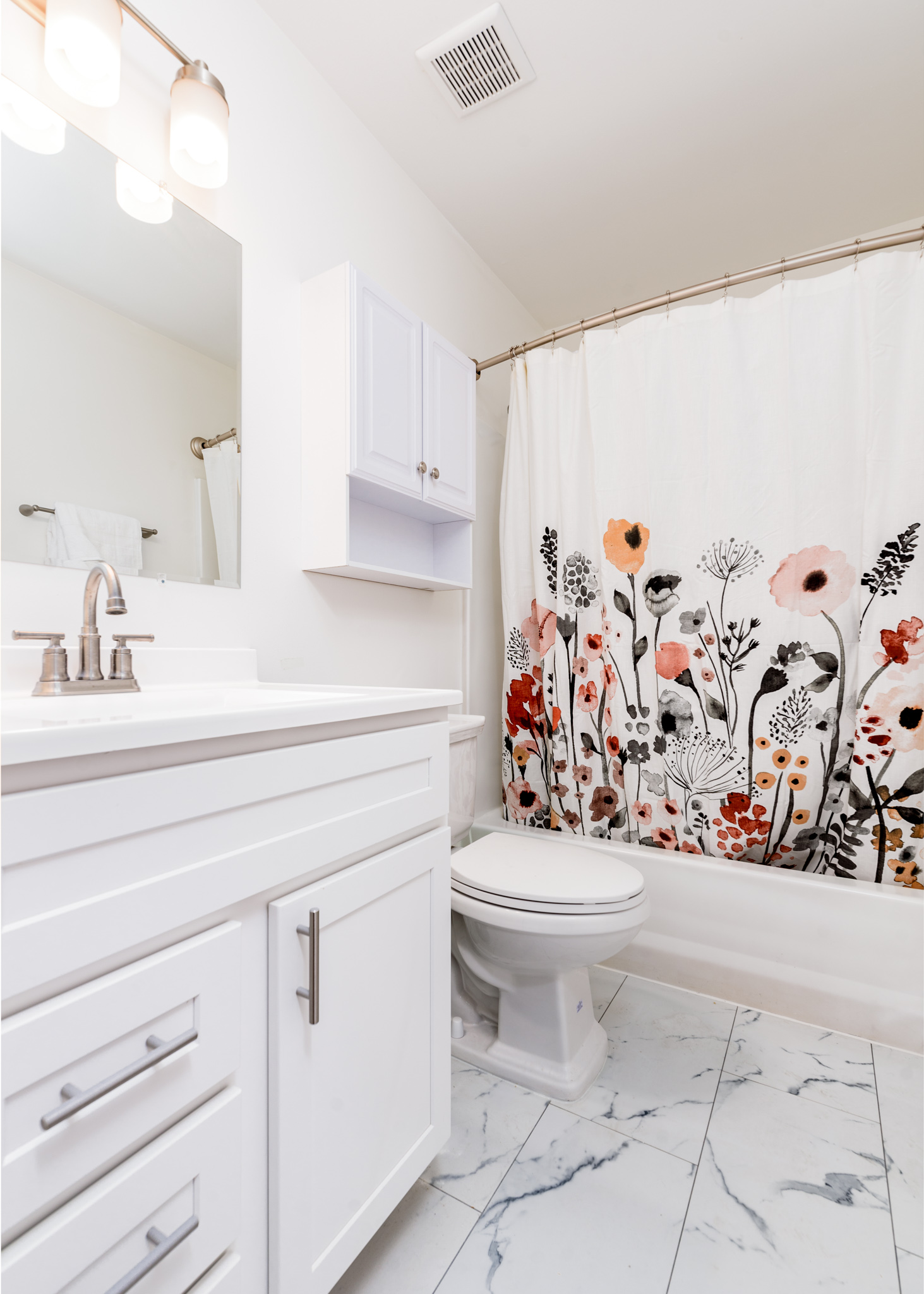 5 Bedrooms Bedrooms, ,2 BathroomsBathrooms,Woodford Rentals,For Rent,1327