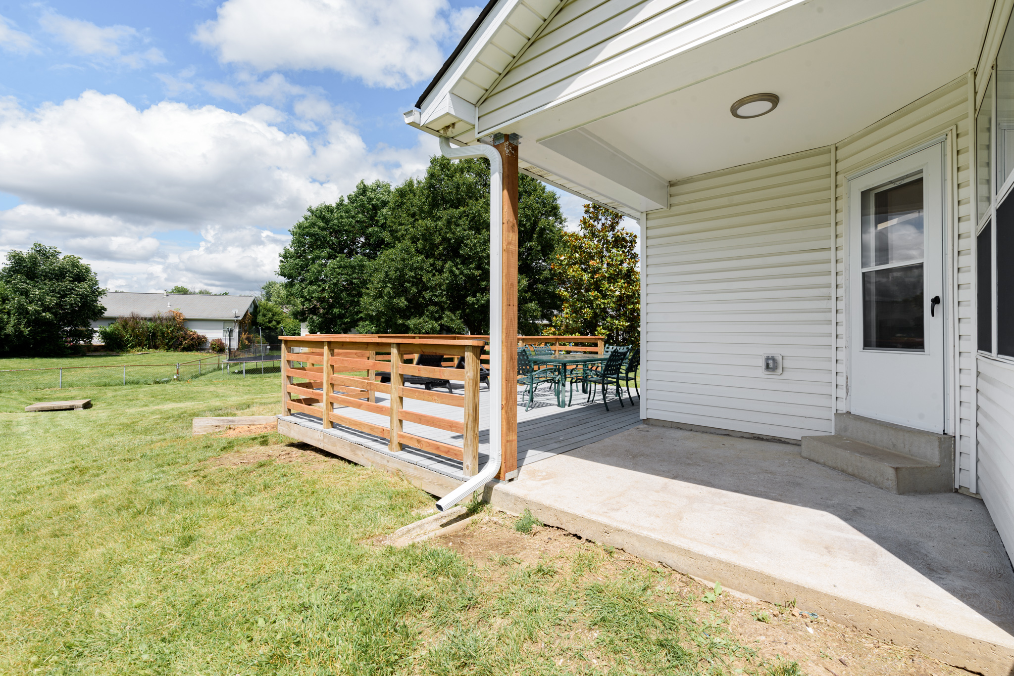 5 Bedrooms Bedrooms, ,2 BathroomsBathrooms,Woodford Rentals,For Rent,1327