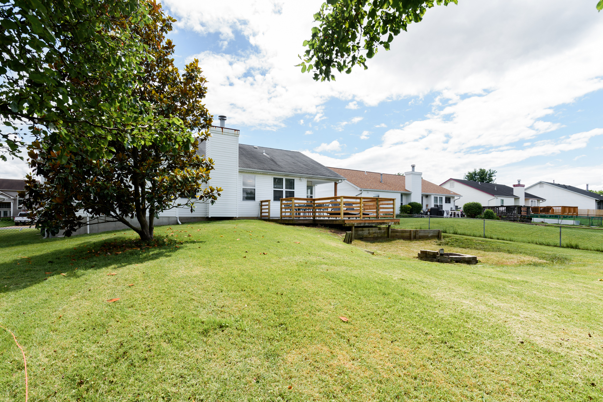 5 Bedrooms Bedrooms, ,2 BathroomsBathrooms,Woodford Rentals,For Rent,1327