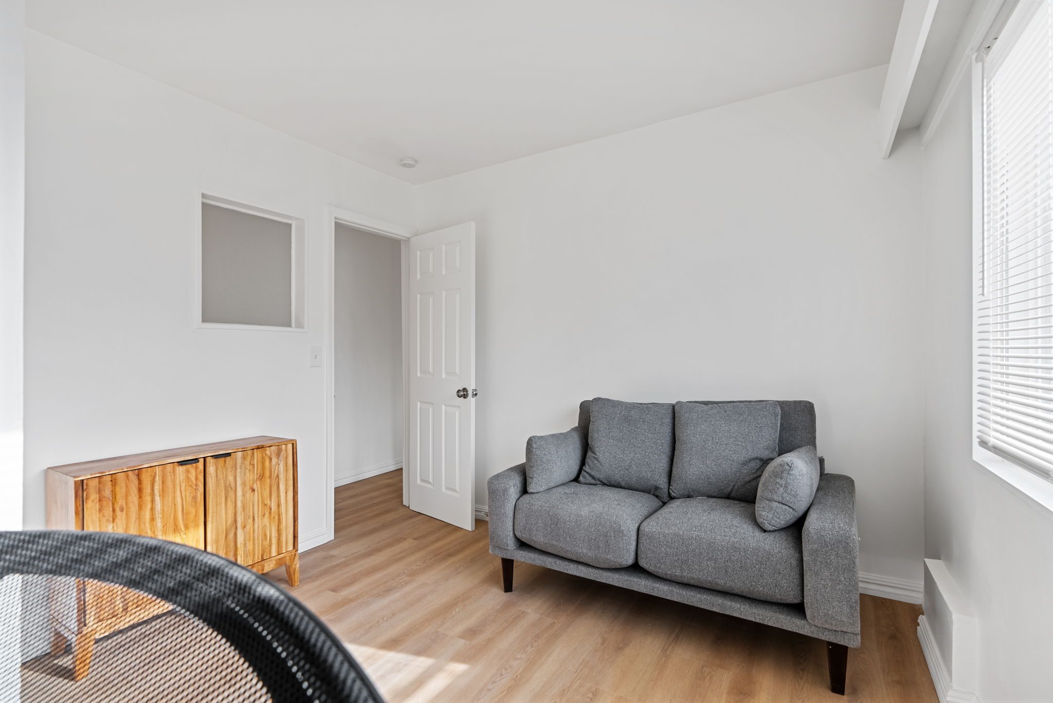 5 Bedrooms Bedrooms, ,4 BathroomsBathrooms,Woodford Rentals,For Rent,1337