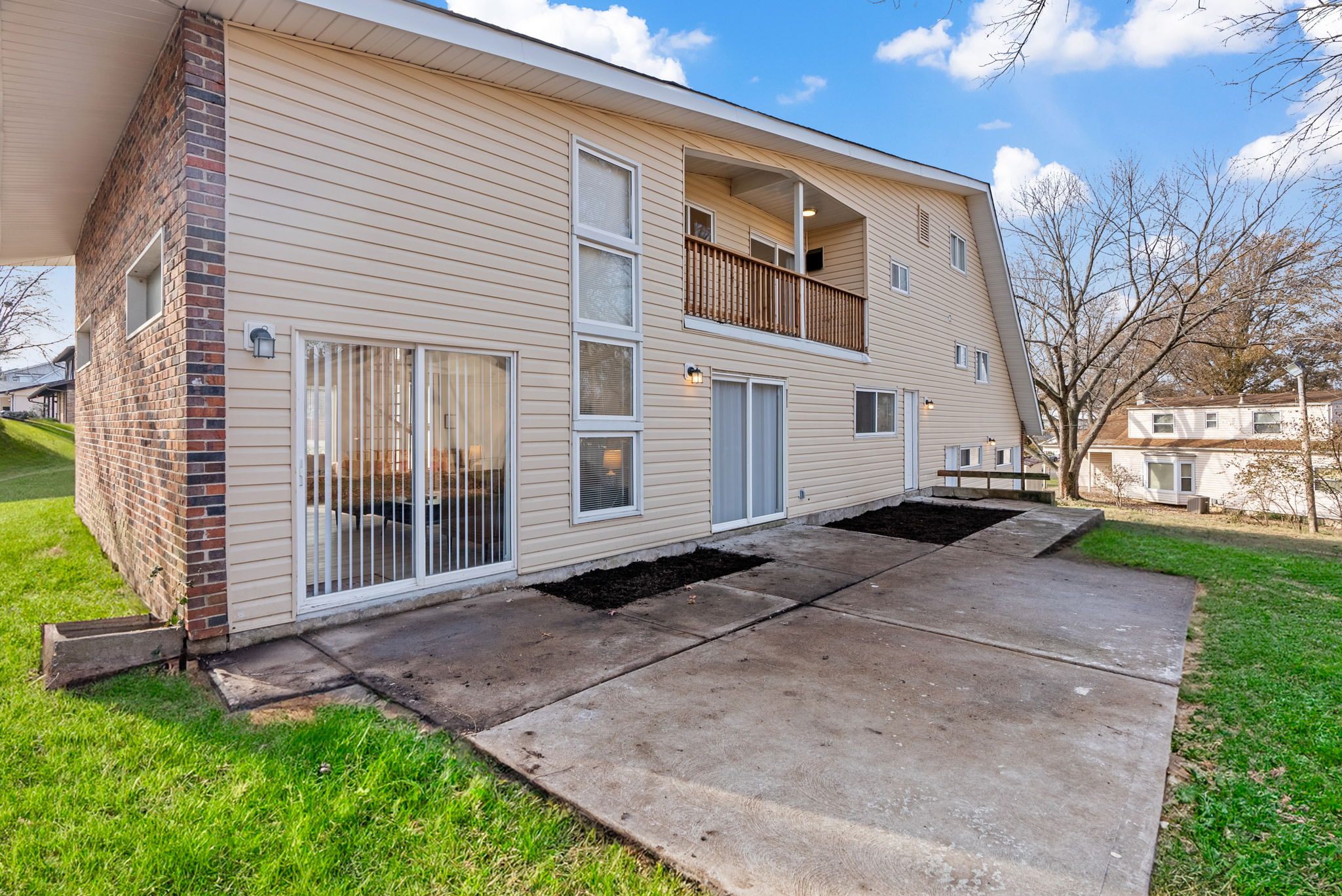 5 Bedrooms Bedrooms, ,4 BathroomsBathrooms,Woodford Rentals,For Rent,1337