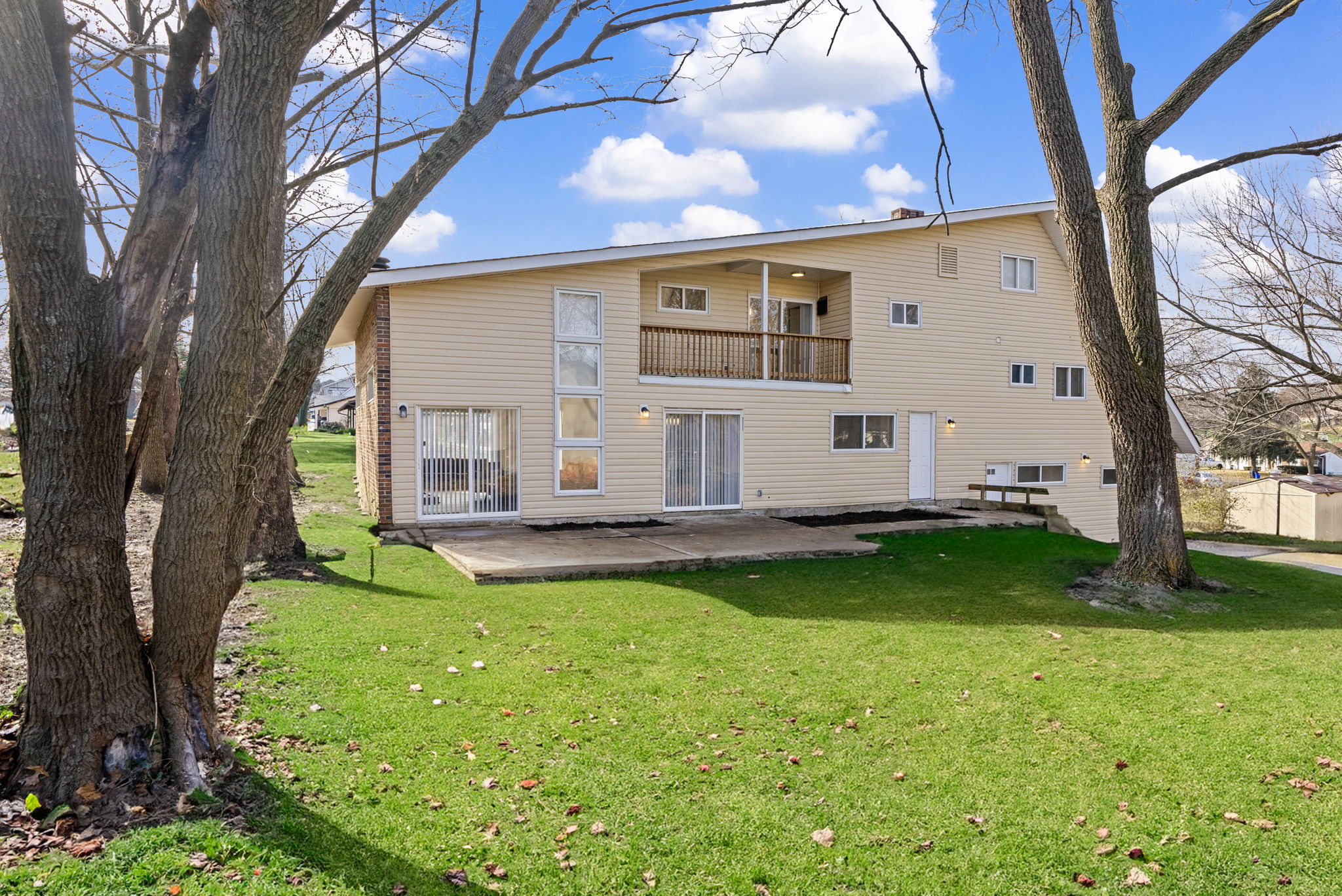 5 Bedrooms Bedrooms, ,4 BathroomsBathrooms,Woodford Rentals,For Rent,1337