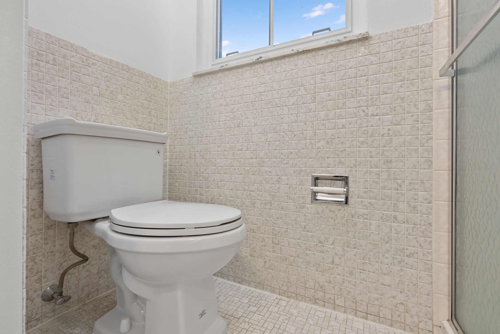 5 Bedrooms Bedrooms, ,3 BathroomsBathrooms,Woodford Rentals,For Rent,1338