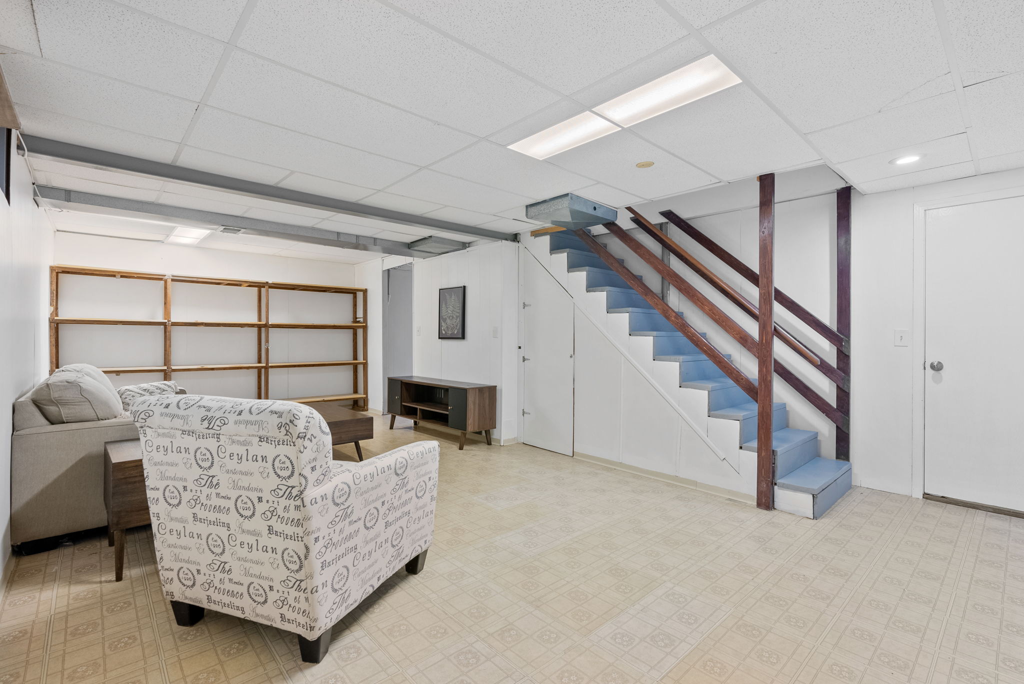 3 Bedrooms Bedrooms, ,2.5 BathroomsBathrooms,Woodford Rentals,For Rent,1339
