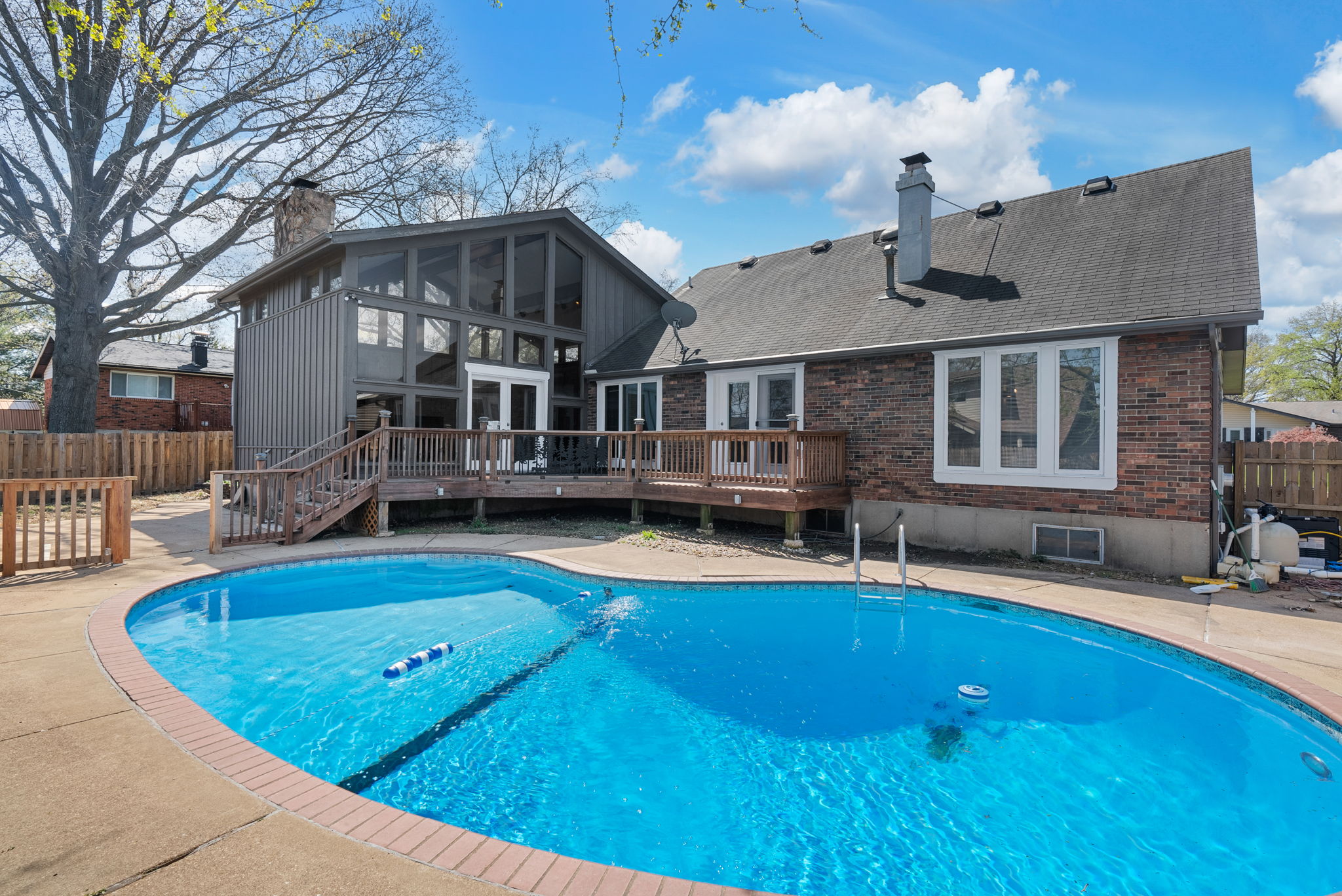 5 Bedrooms Bedrooms, ,3 BathroomsBathrooms,Woodford Rentals,For Rent,1341