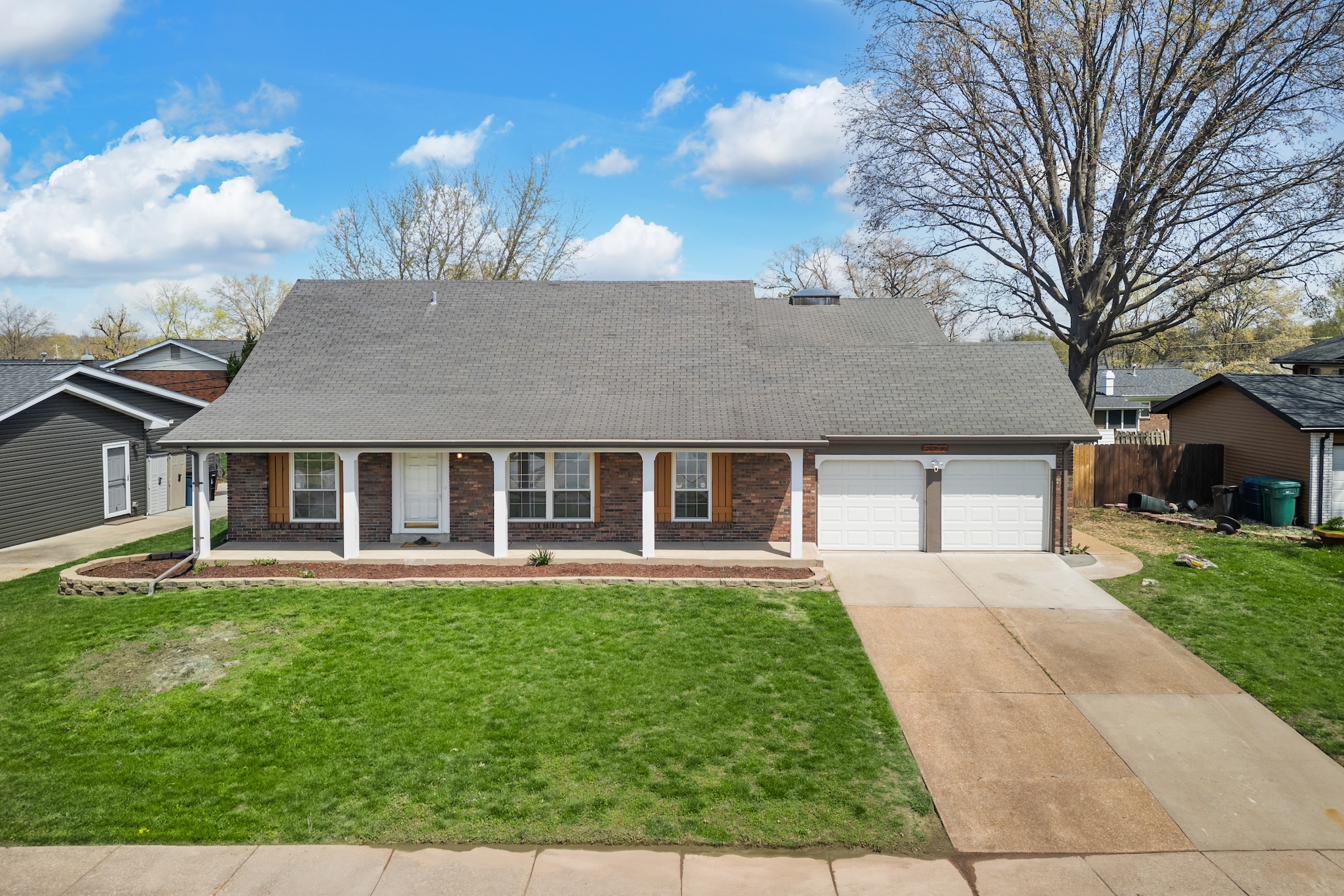 5 Bedrooms Bedrooms, ,3 BathroomsBathrooms,Woodford Rentals,For Rent,1341