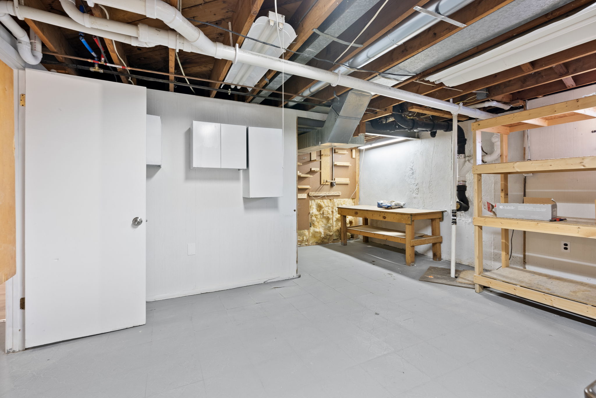 4 Bedrooms Bedrooms, ,2 BathroomsBathrooms,Woodford Rentals,For Rent,1342