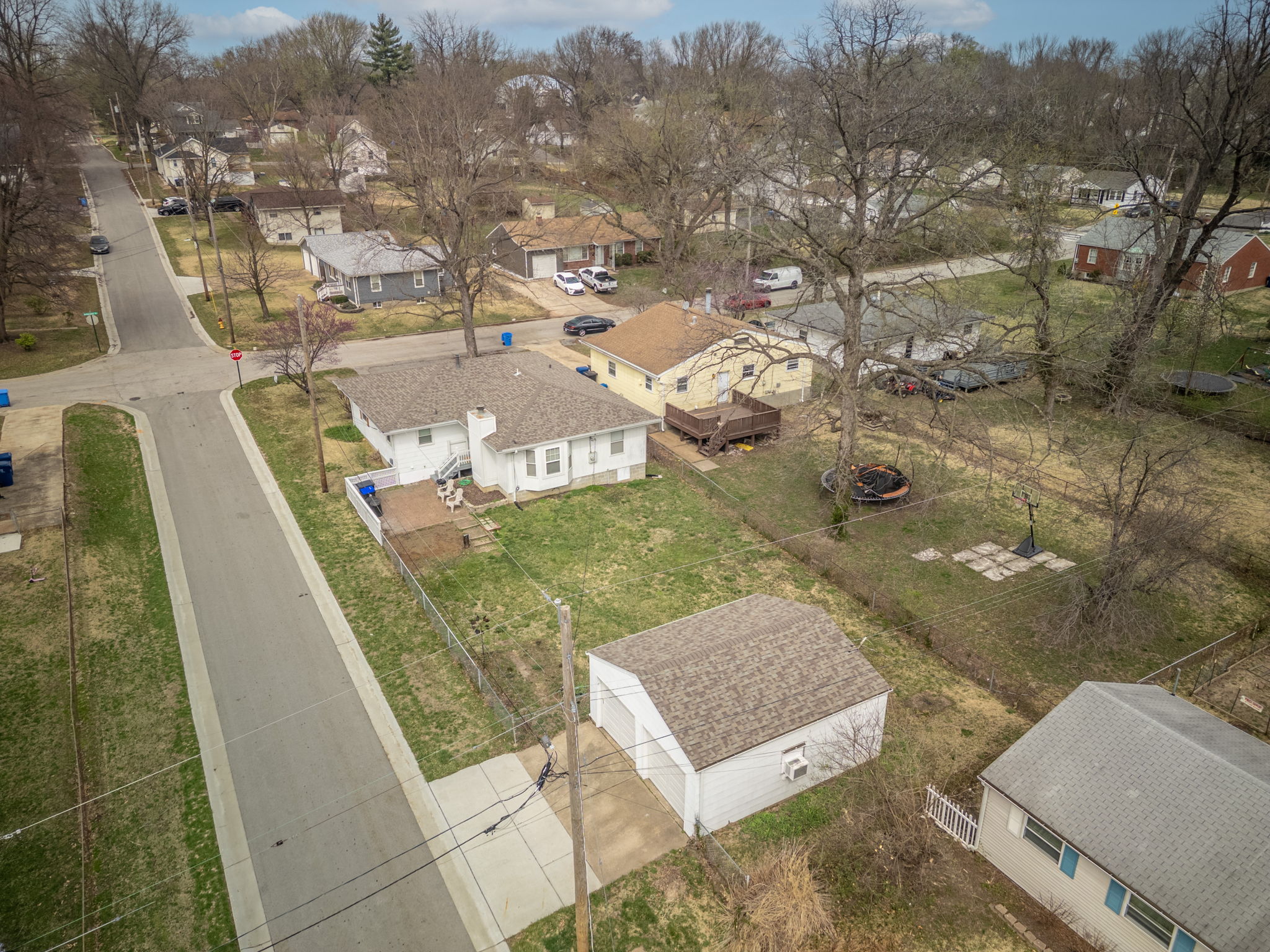 4 Bedrooms Bedrooms, ,2 BathroomsBathrooms,Woodford Rentals,For Rent,1342