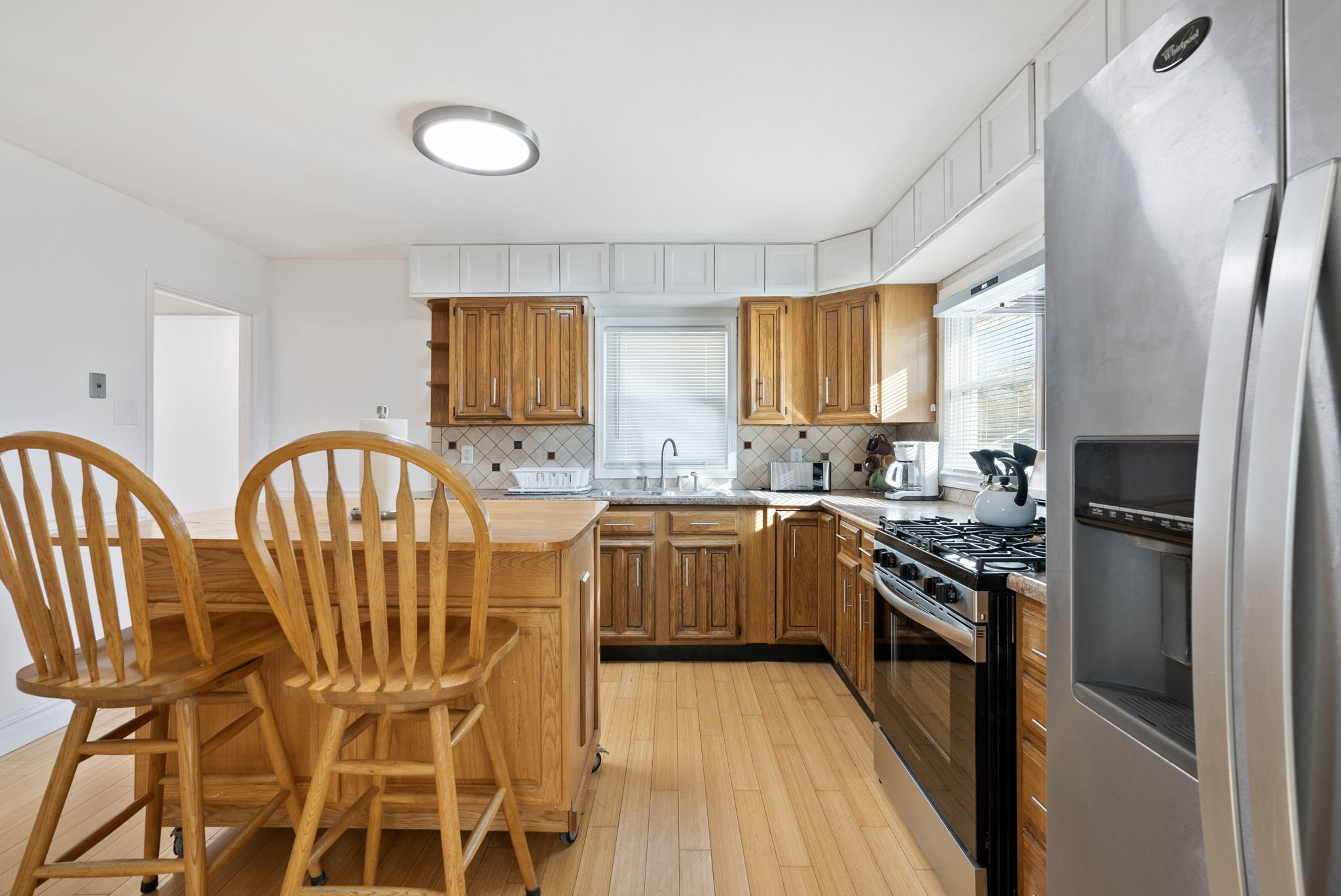 4 Bedrooms Bedrooms, ,2 BathroomsBathrooms,Woodford Rentals,For Rent,1342