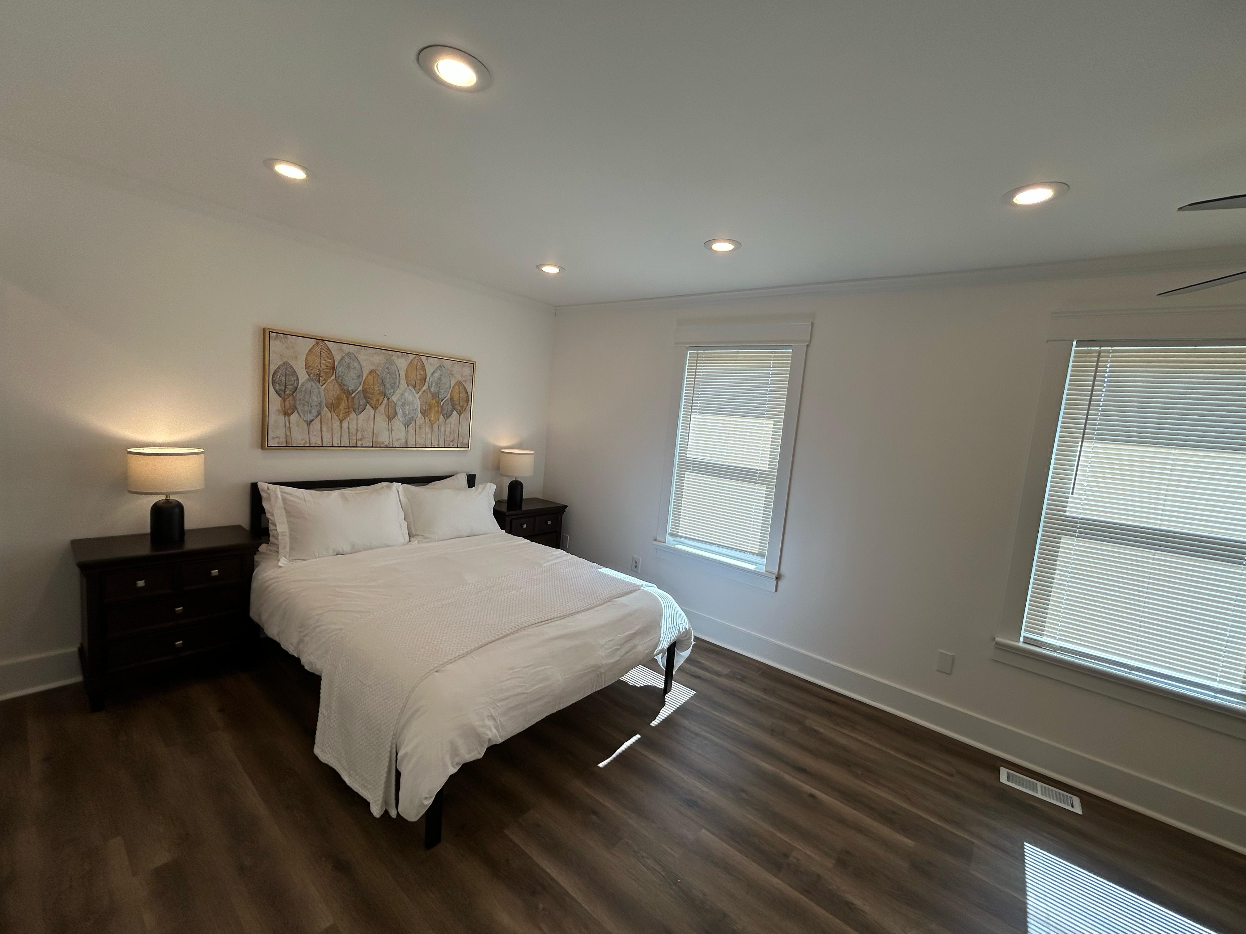 3 Bedrooms Bedrooms, ,1 BathroomBathrooms,Woodford Rentals,For Rent,1348