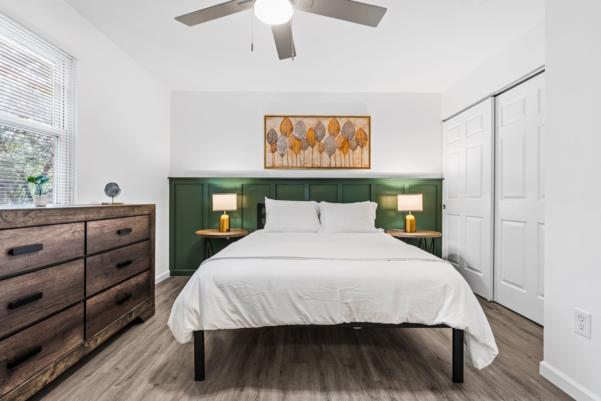 5 Bedrooms Bedrooms, ,2 BathroomsBathrooms,Woodford Rentals,For Rent,1349