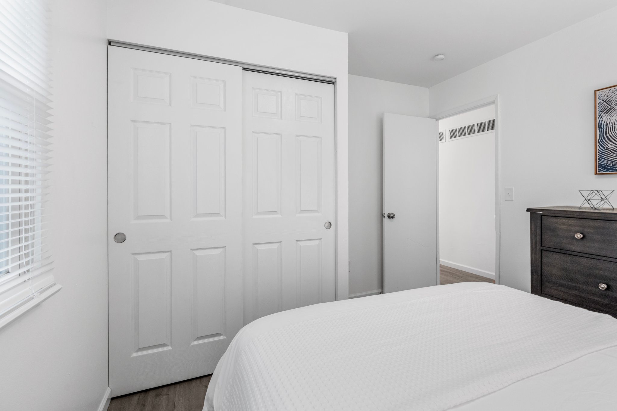5 Bedrooms Bedrooms, ,2 BathroomsBathrooms,Woodford Rentals,For Rent,1349
