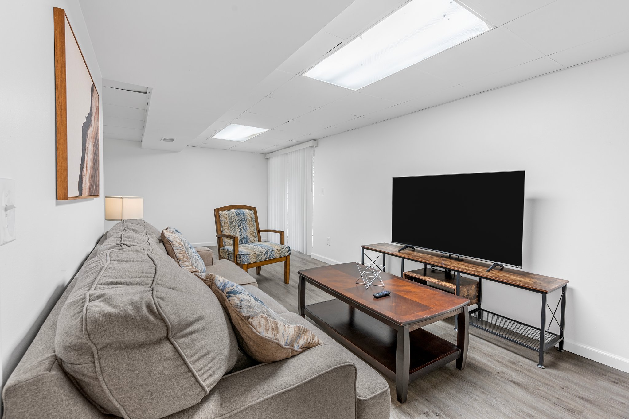 5 Bedrooms Bedrooms, ,2 BathroomsBathrooms,Woodford Rentals,For Rent,1349