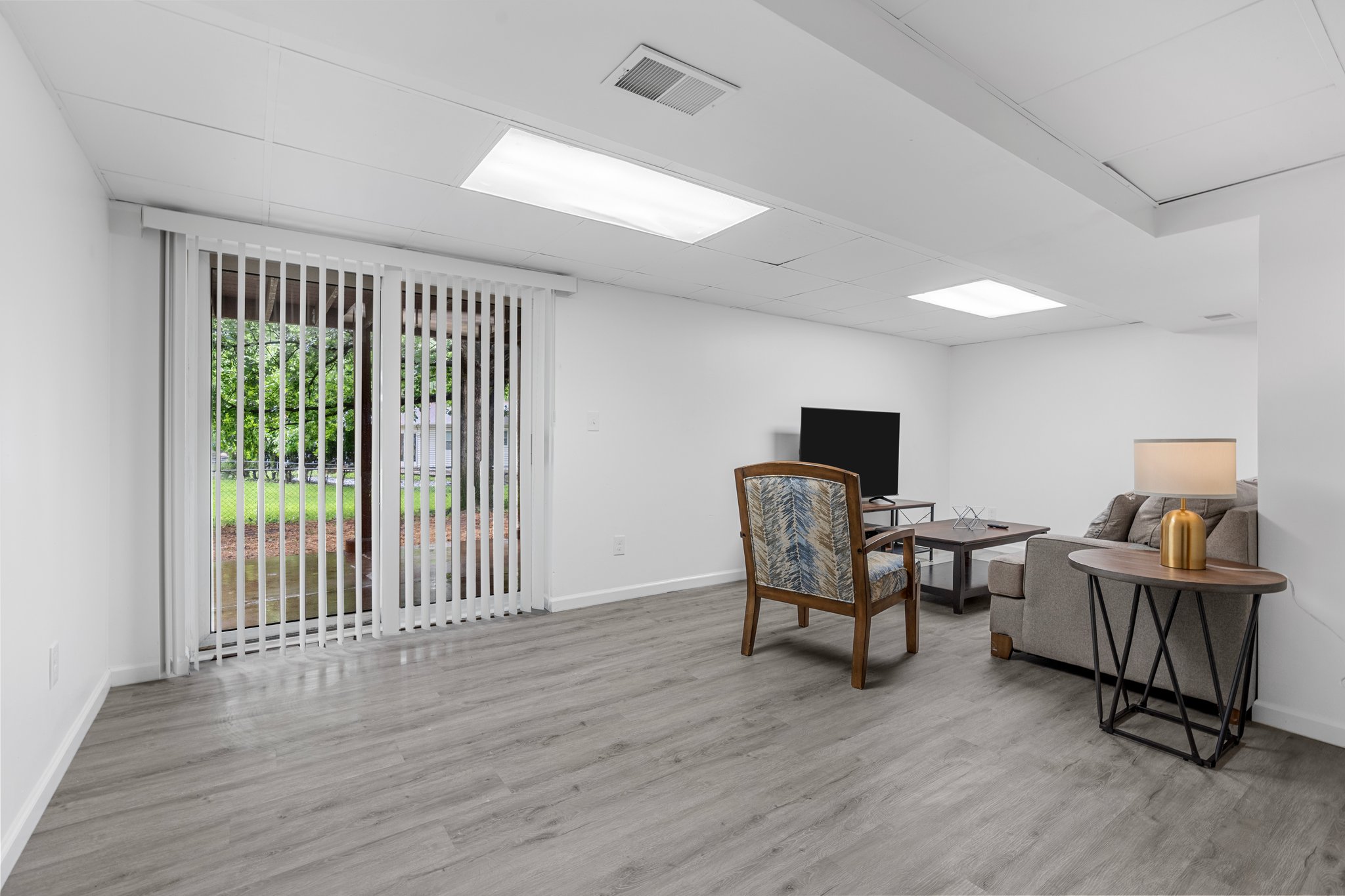 5 Bedrooms Bedrooms, ,2 BathroomsBathrooms,Woodford Rentals,For Rent,1349