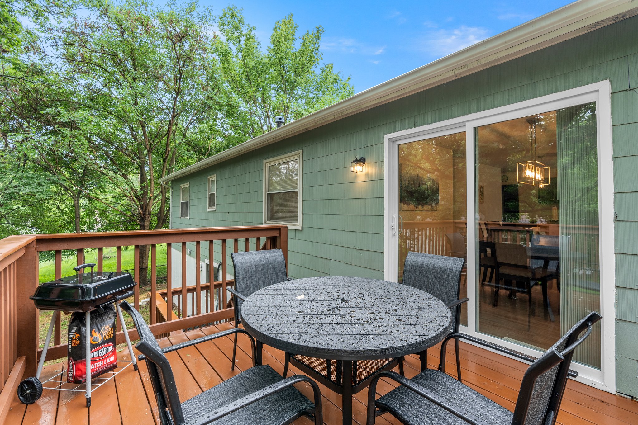 5 Bedrooms Bedrooms, ,2 BathroomsBathrooms,Woodford Rentals,For Rent,1349