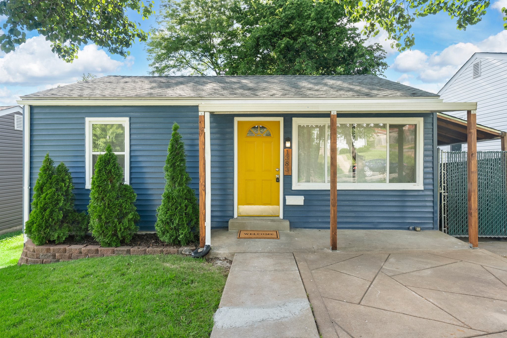 3 Bedrooms Bedrooms, ,1 BathroomBathrooms,Woodford Rentals,For Rent,1362