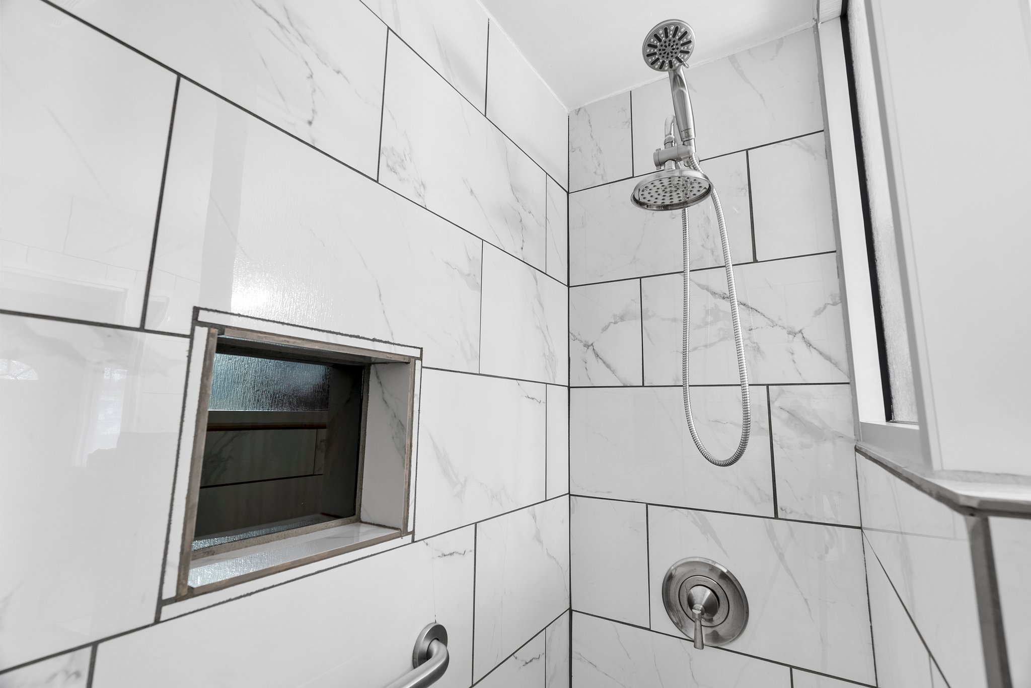 3 Bedrooms Bedrooms, ,1 BathroomBathrooms,Woodford Rentals,For Rent,1362
