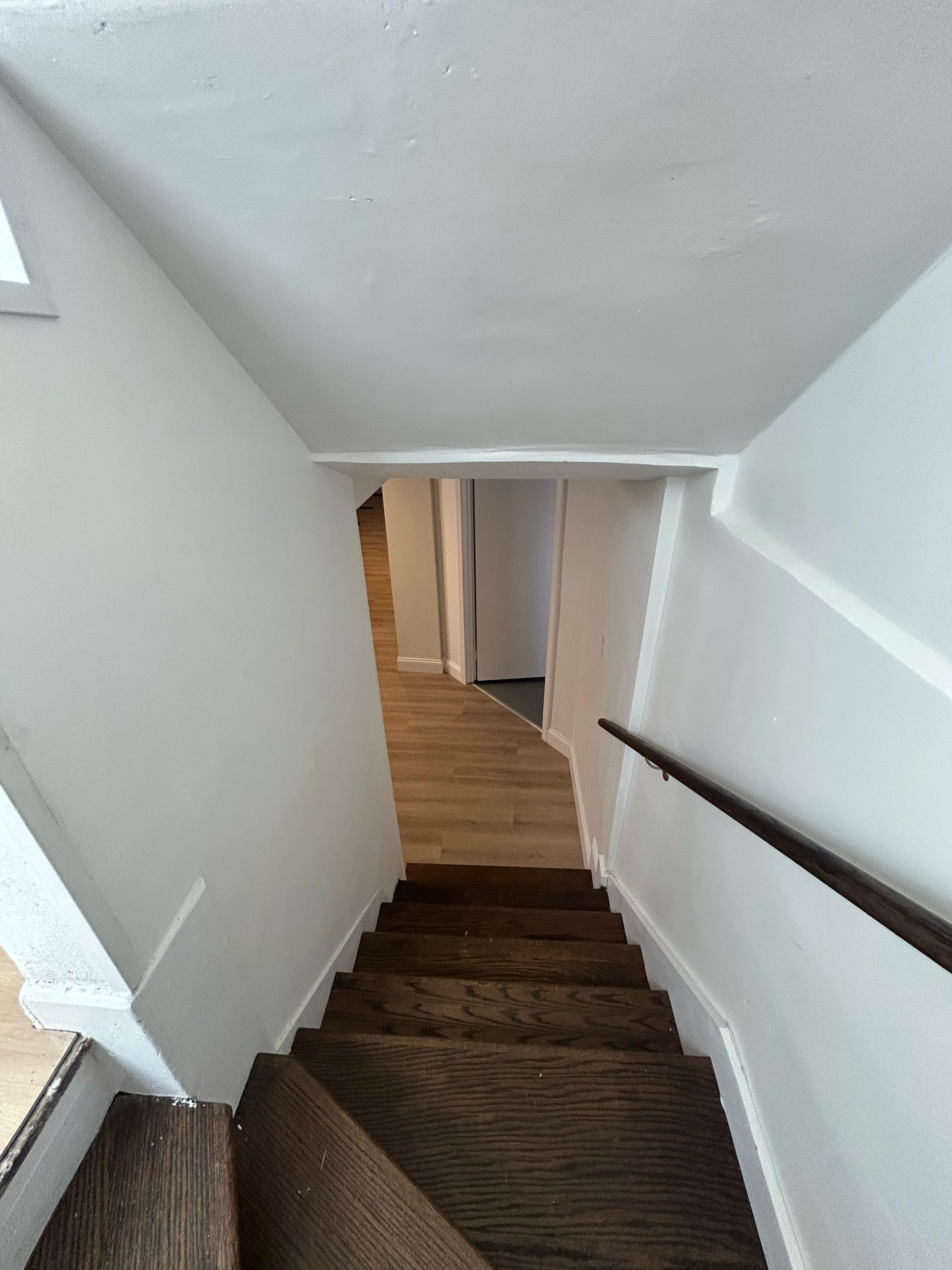 4 Bedrooms Bedrooms, ,2 BathroomsBathrooms,Woodford Rentals,For Rent,1366