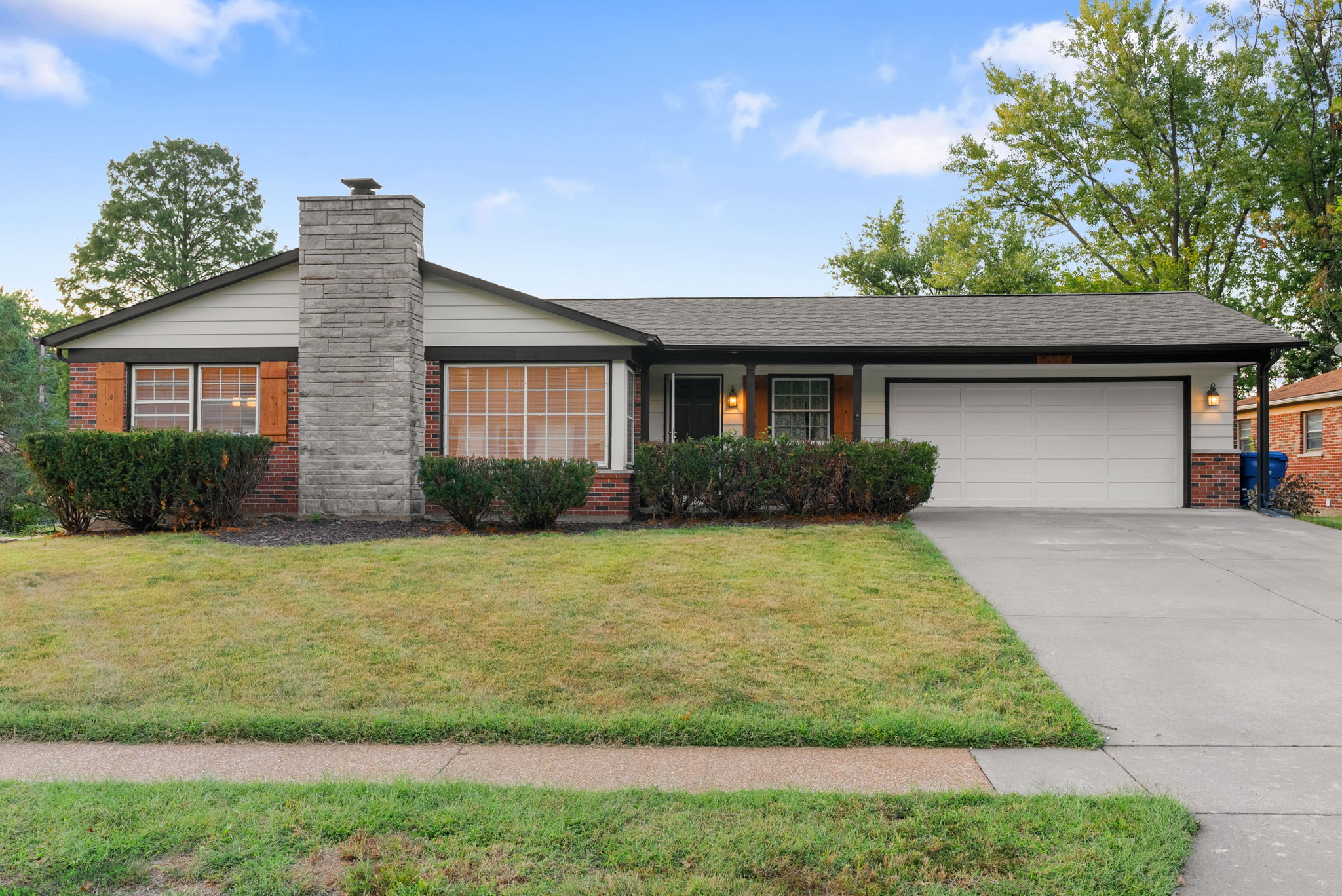 4 Bedrooms Bedrooms, ,2 BathroomsBathrooms,Woodford Rentals,For Rent,1367