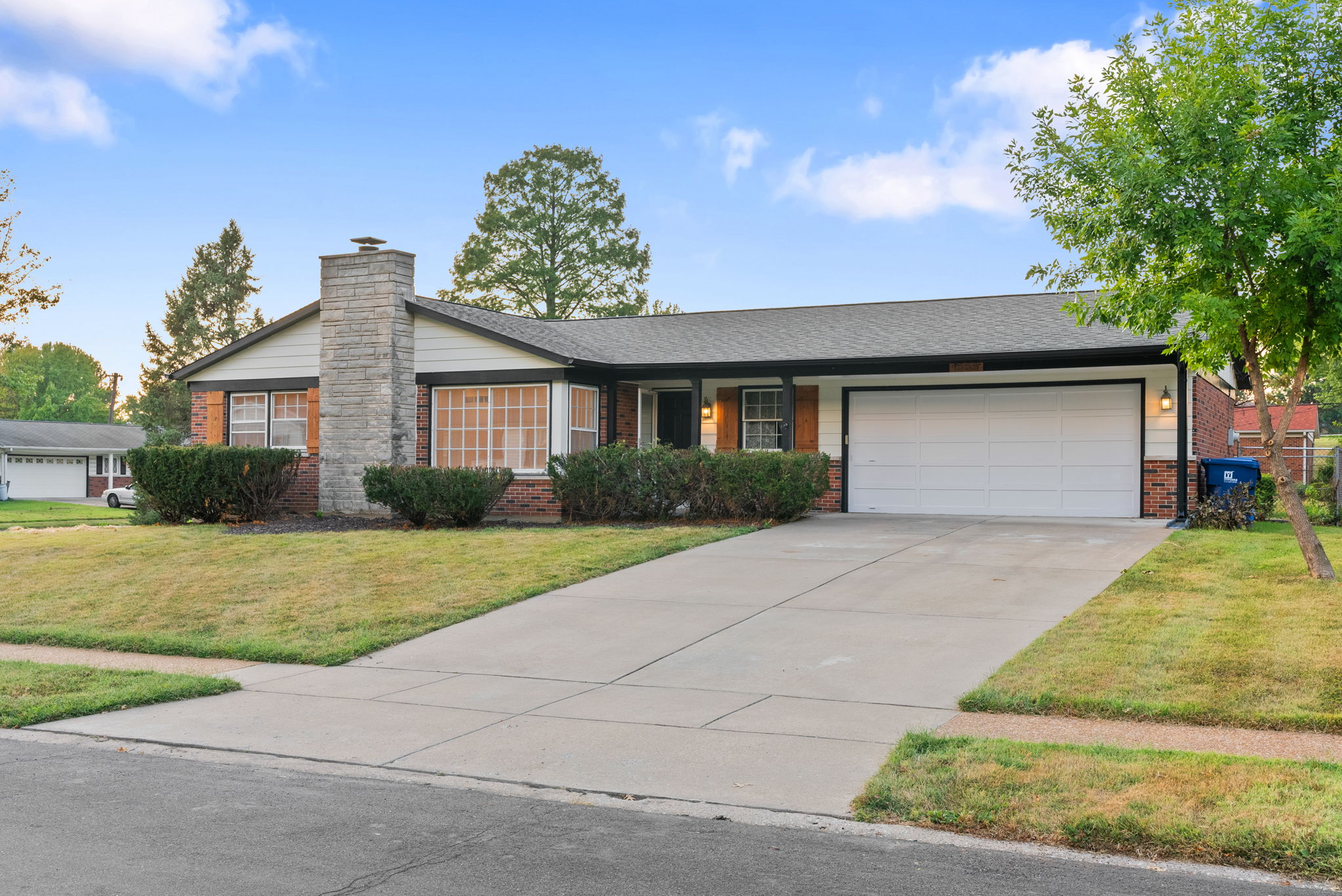 4 Bedrooms Bedrooms, ,2 BathroomsBathrooms,Woodford Rentals,For Rent,1367