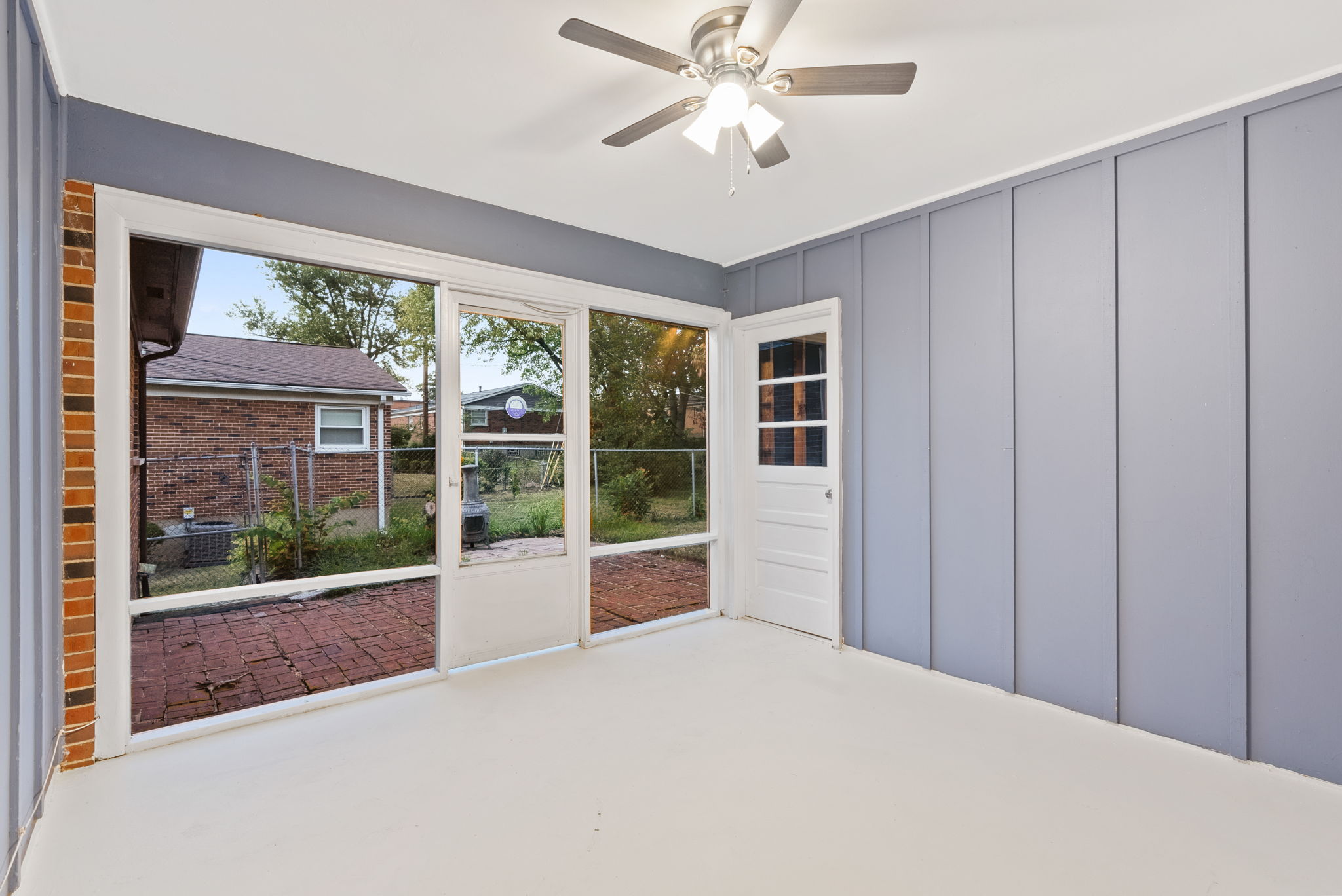 4 Bedrooms Bedrooms, ,2 BathroomsBathrooms,Woodford Rentals,For Rent,1367