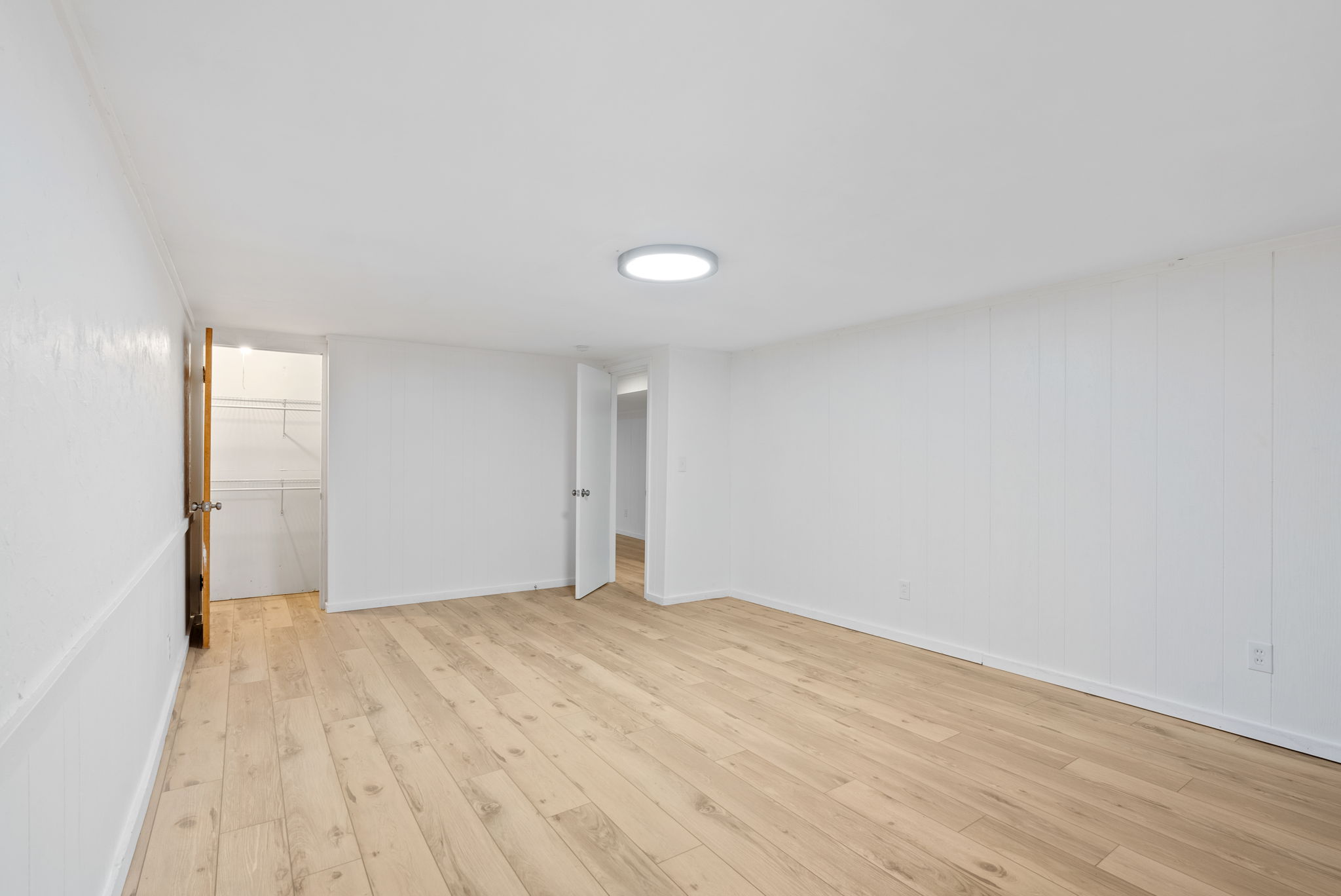 4 Bedrooms Bedrooms, ,2 BathroomsBathrooms,Woodford Rentals,For Rent,1367